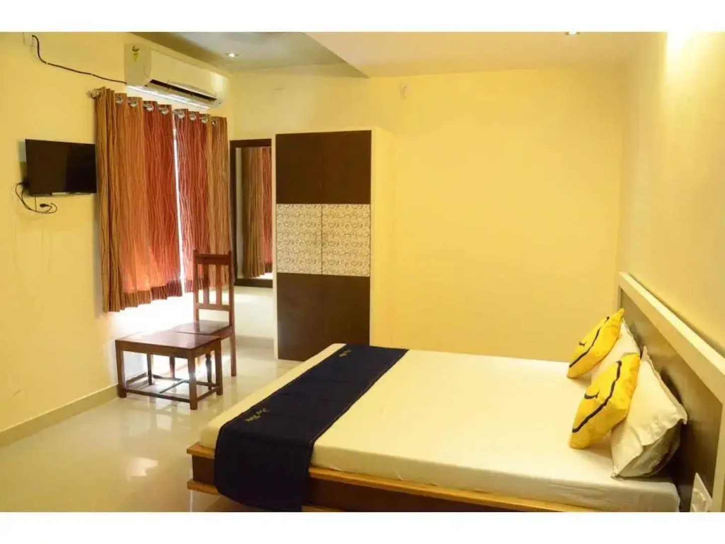 Vista Rooms at Urmul Nagar