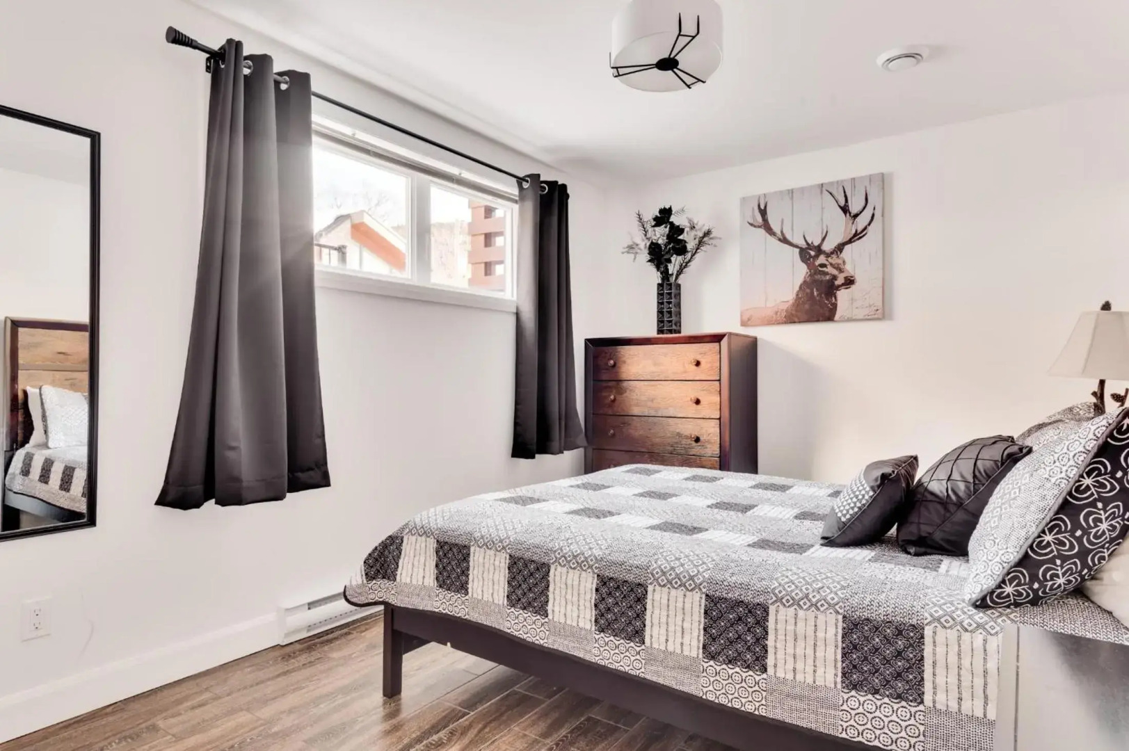 25- Chalet à Louer à Stoneham