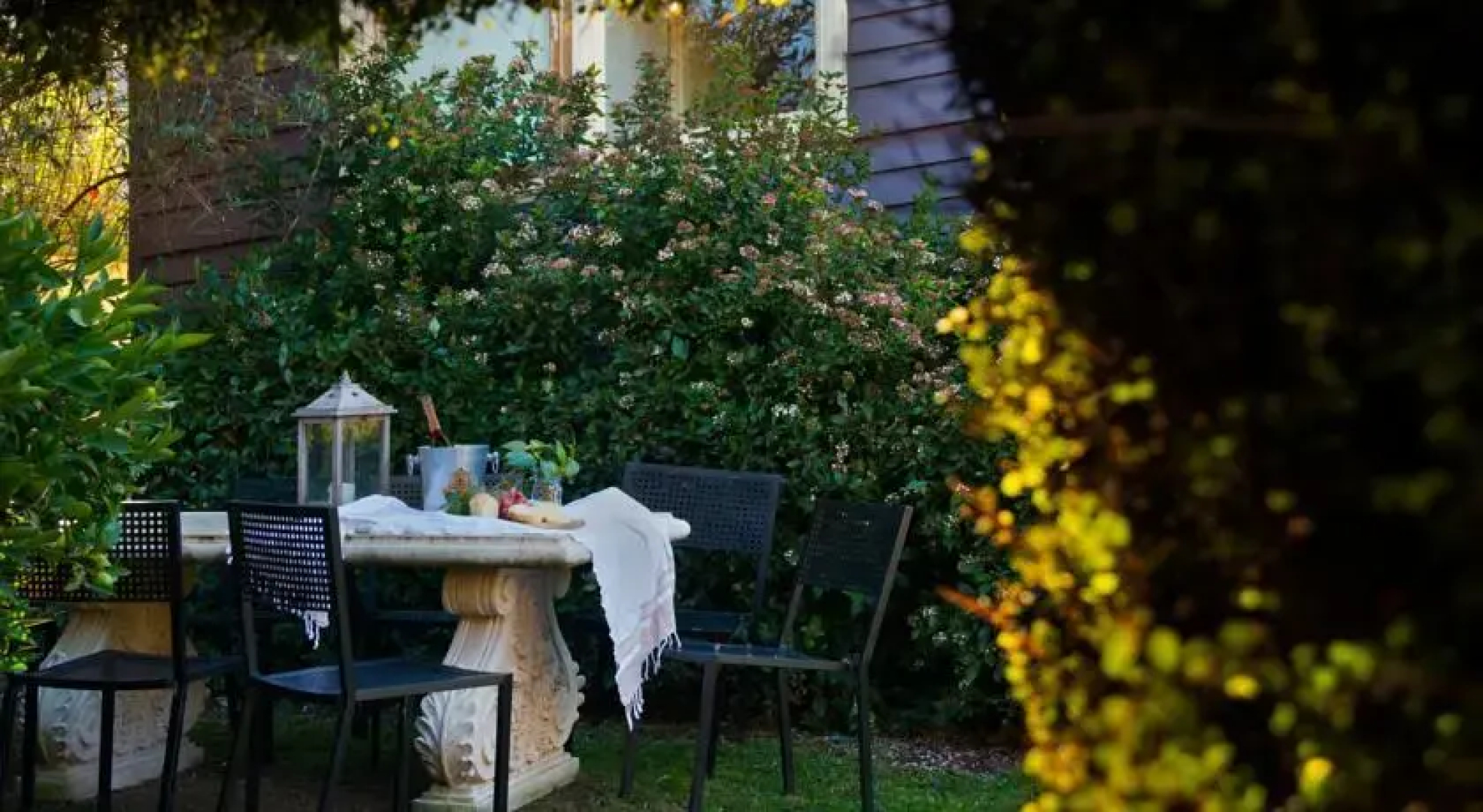 Bellas Retreat