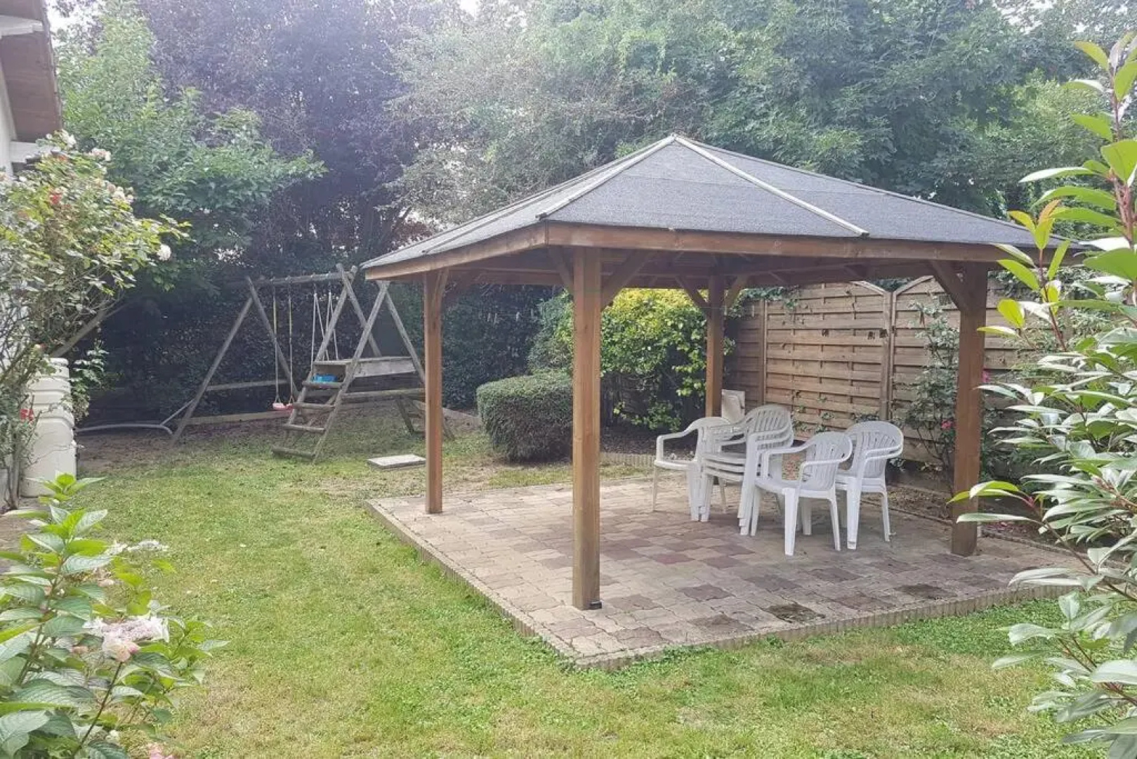 Dependance Privative Avec Jardin a 22 Mn de Paris