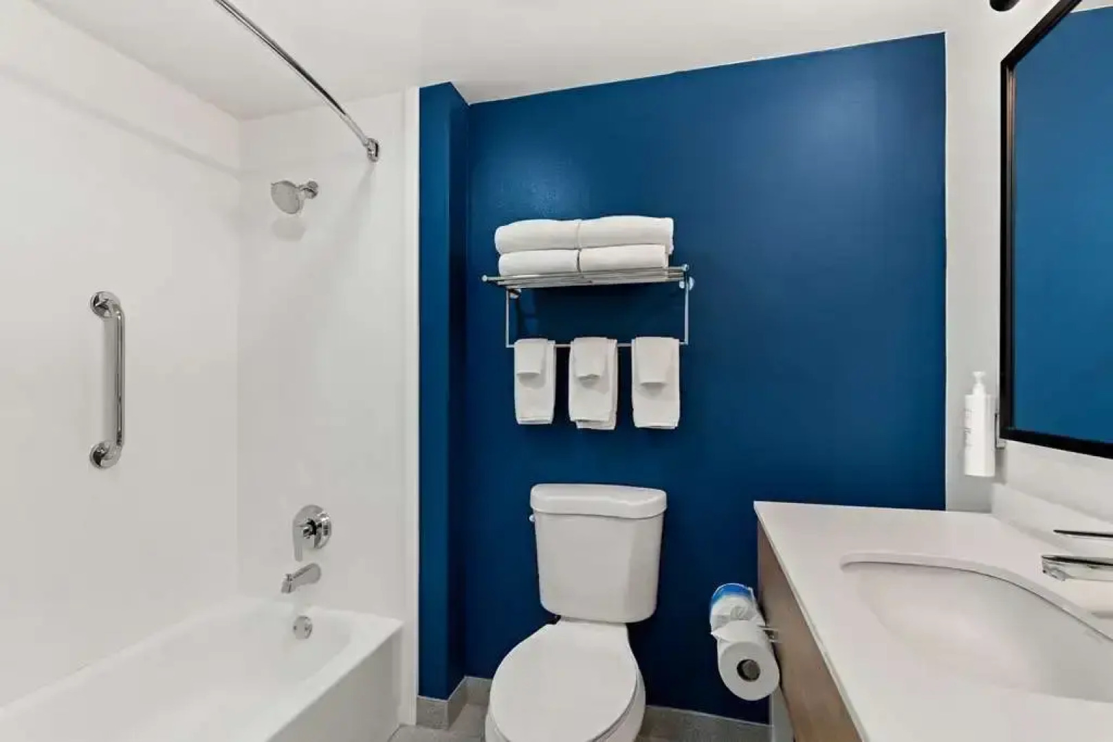 Spark by Hilton Hummelstown Hershey