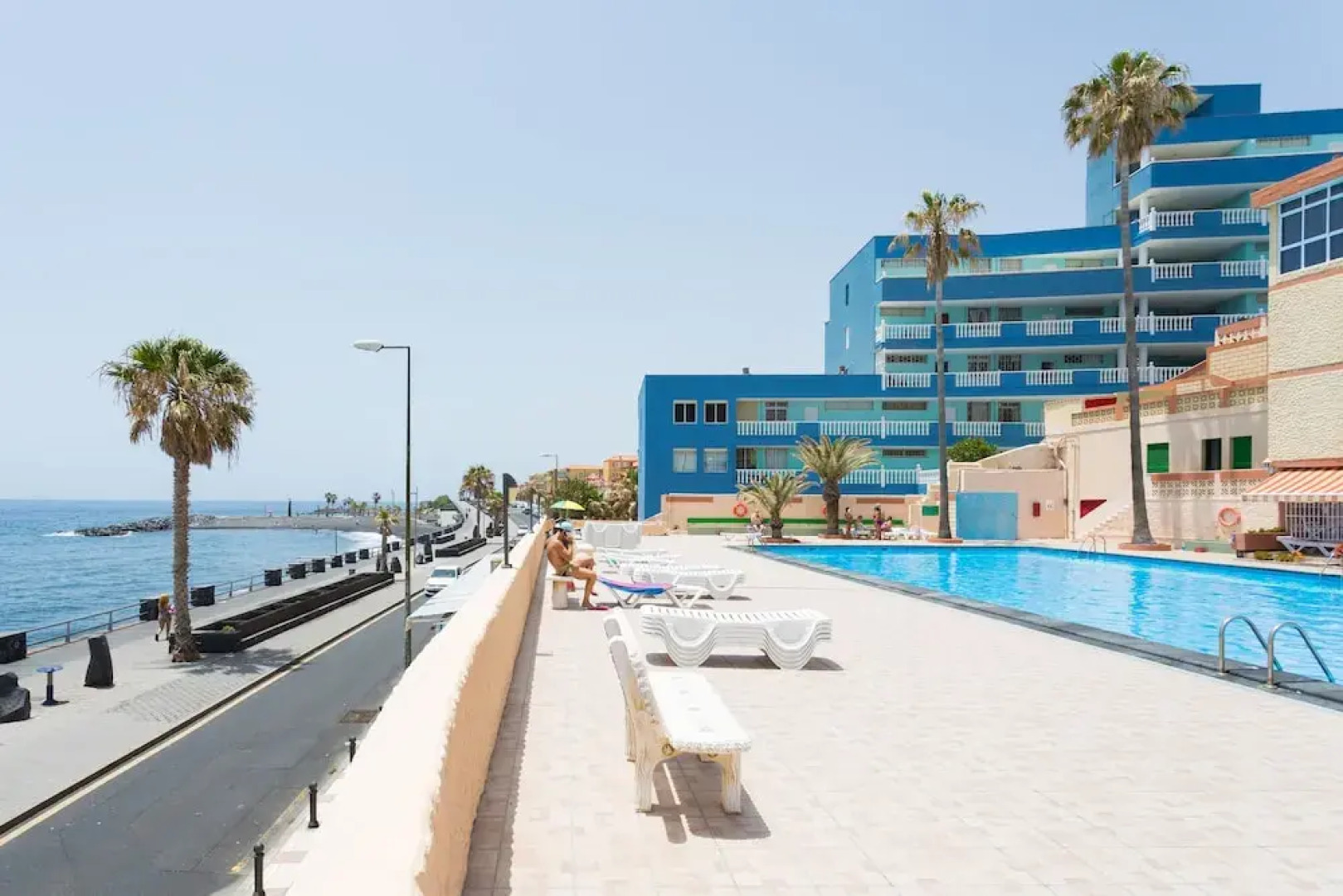 Frontline Las Arenitas