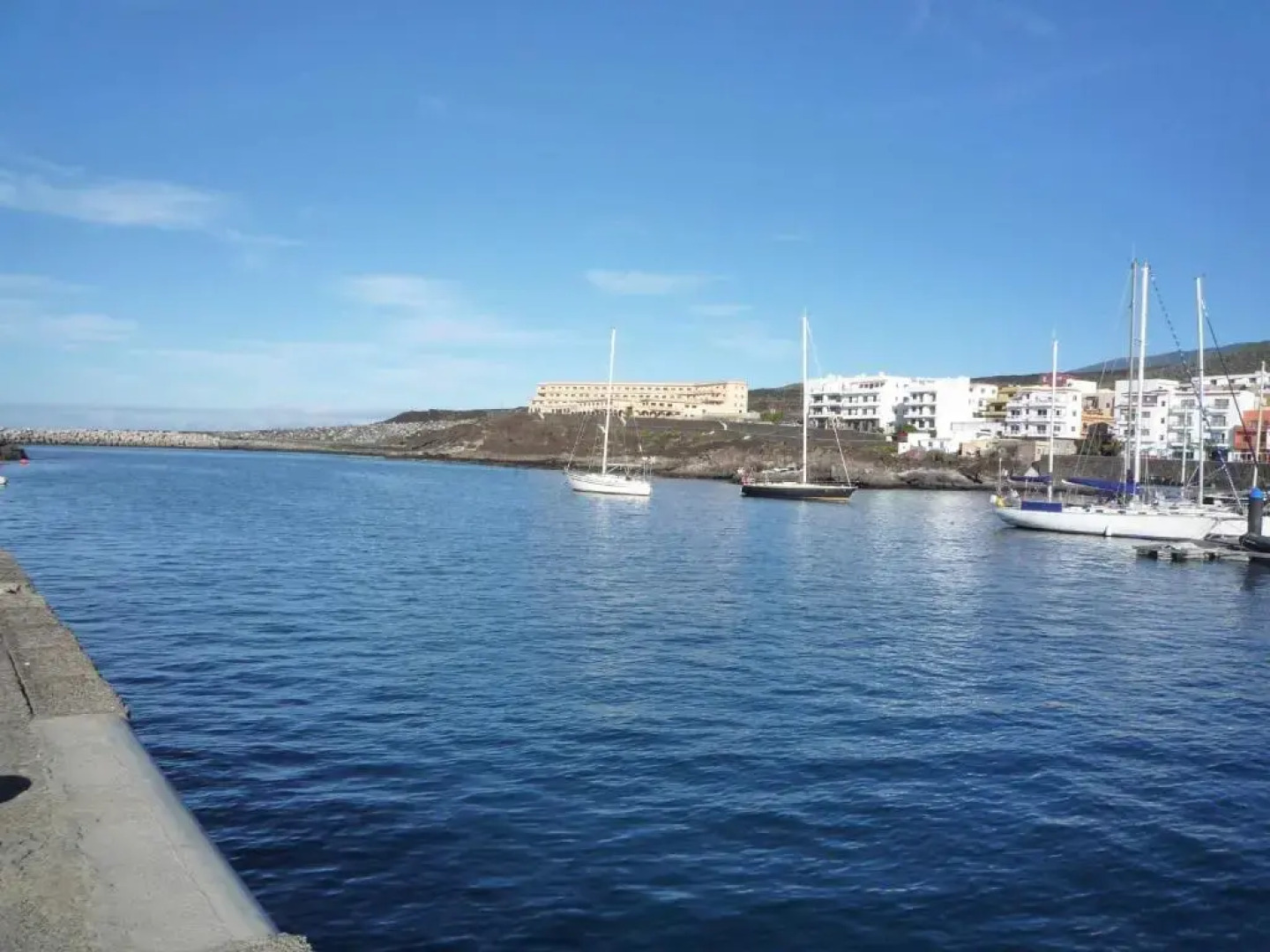 VV 119 en primera línea de mar