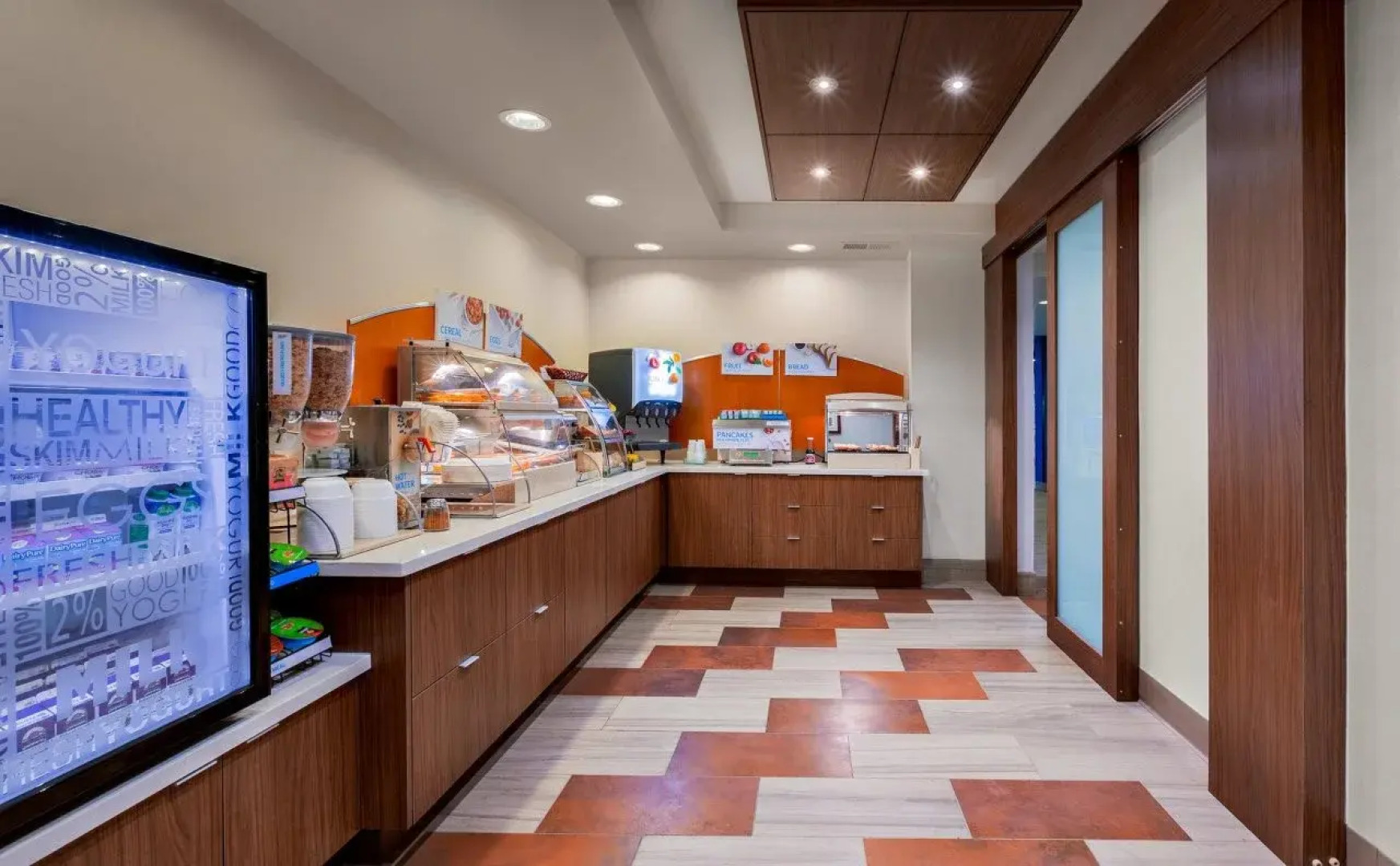 Holiday Inn Express Hotel & Suites Oroville Lake by IHG