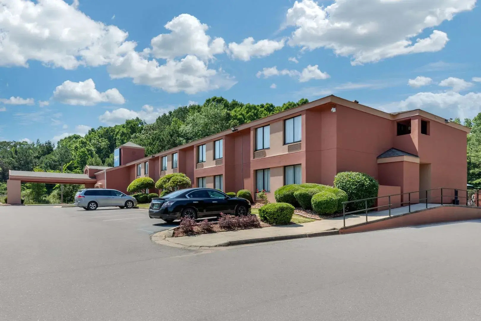 Rodeway Inn Tuscaloosa near University