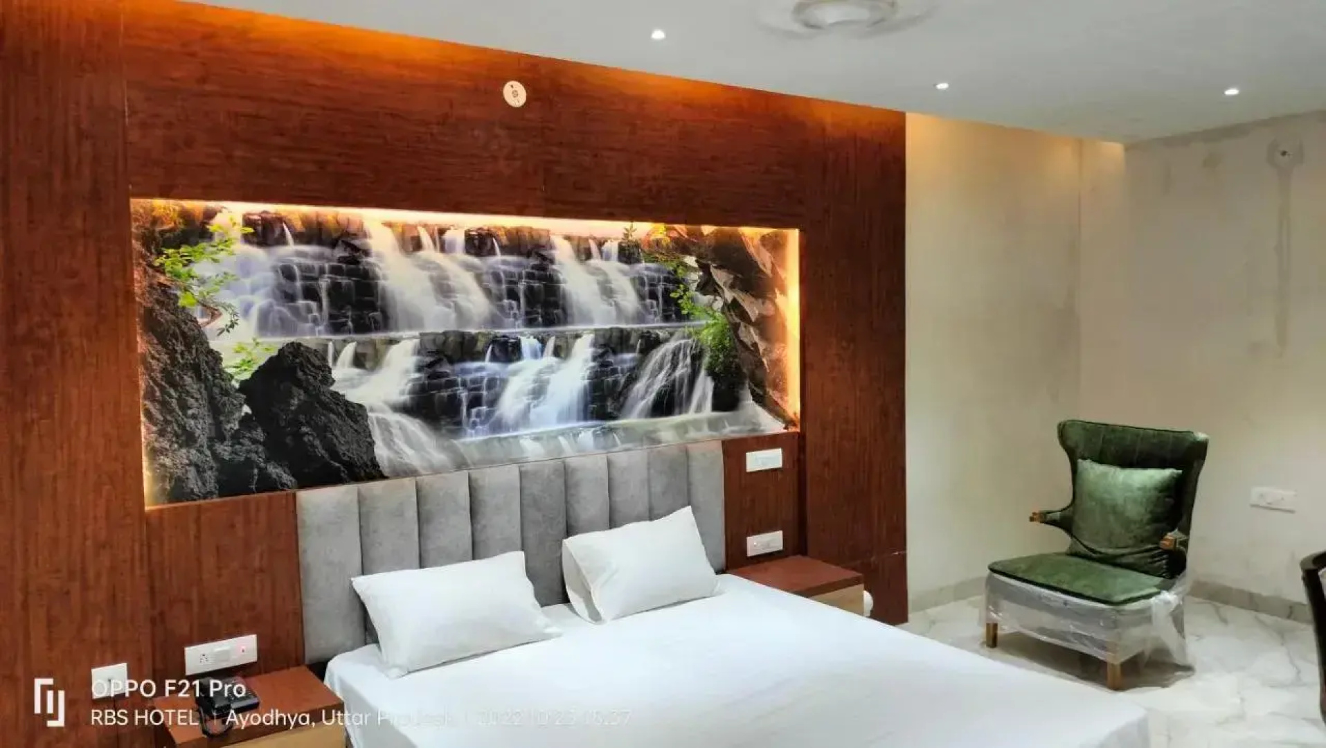 Rbs Hotel & Restaurant