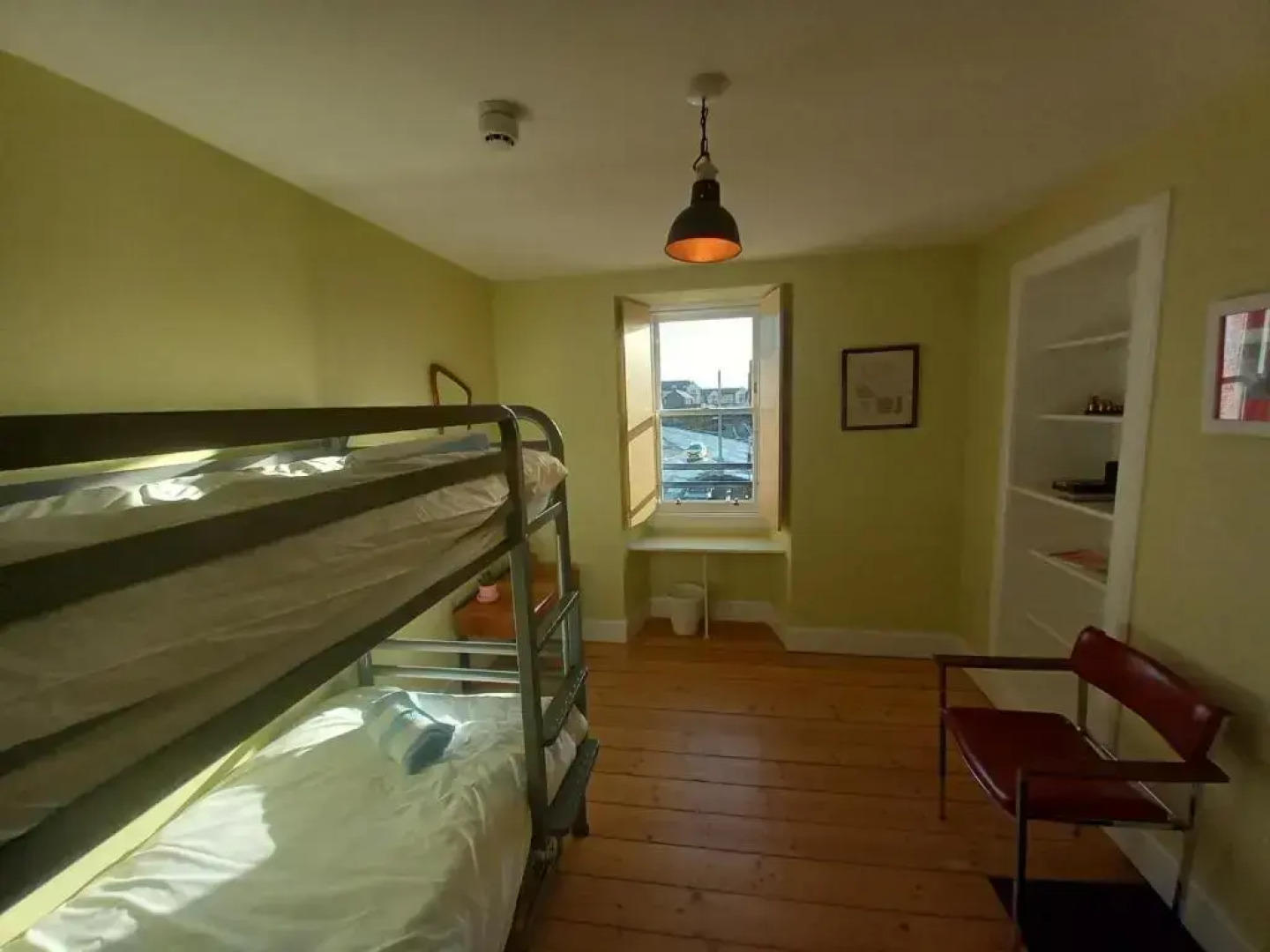 The Dolphin Inn Hostel