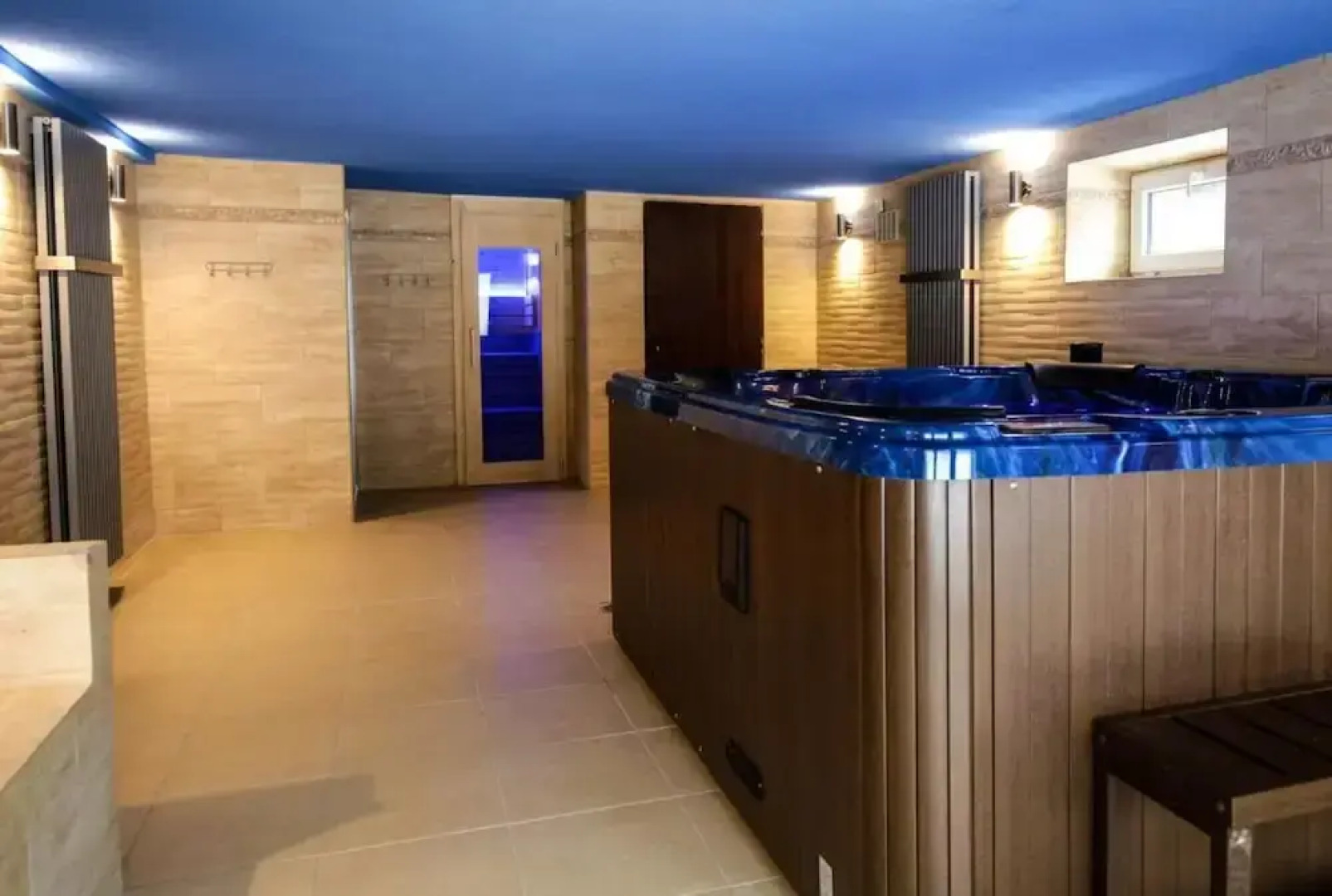 Frenst t pod Radhostem Mofl540