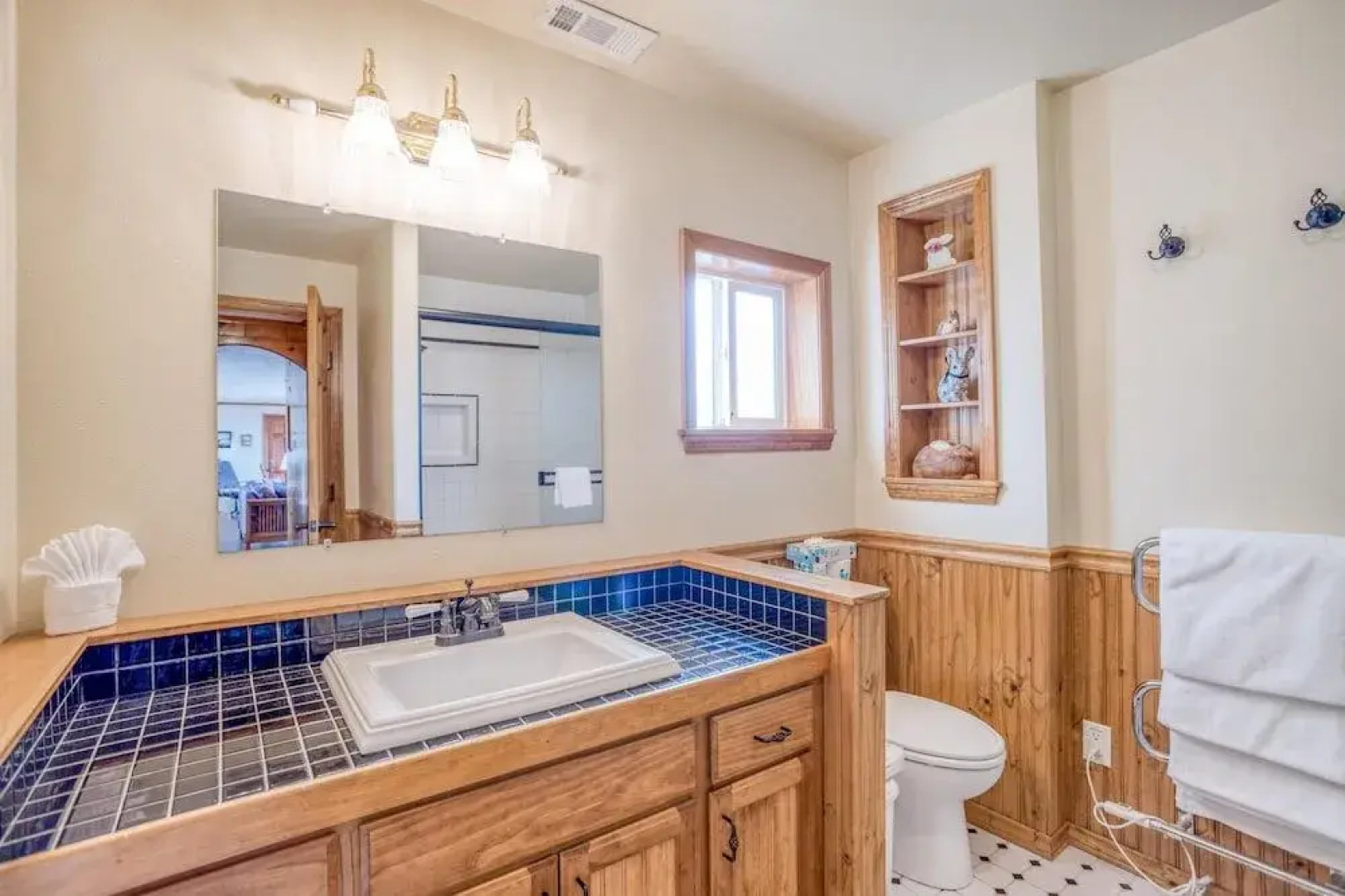 Hidden Inlet 3 Br home by RedAwning