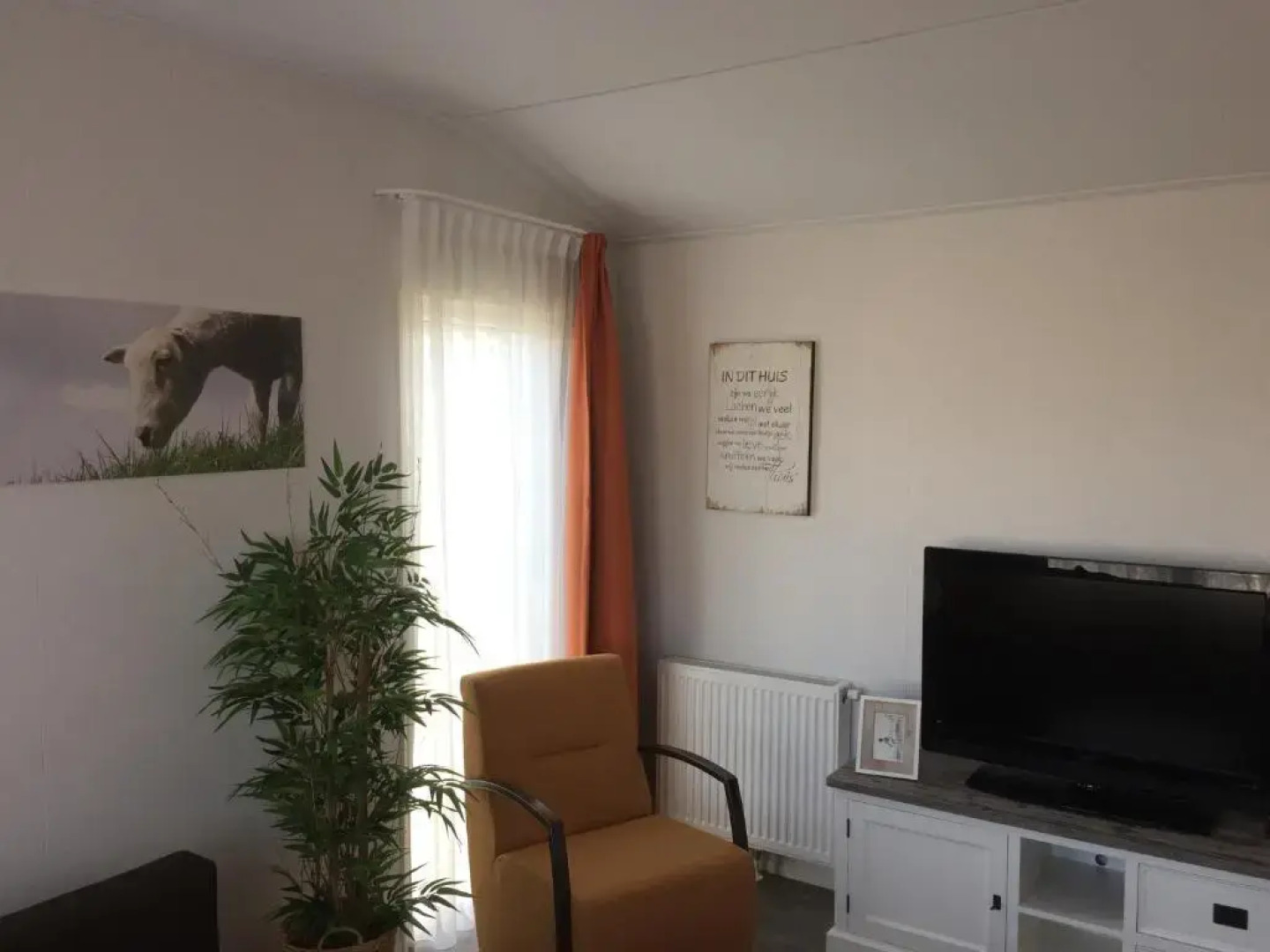 IJsselmeer-chalet nr. 66