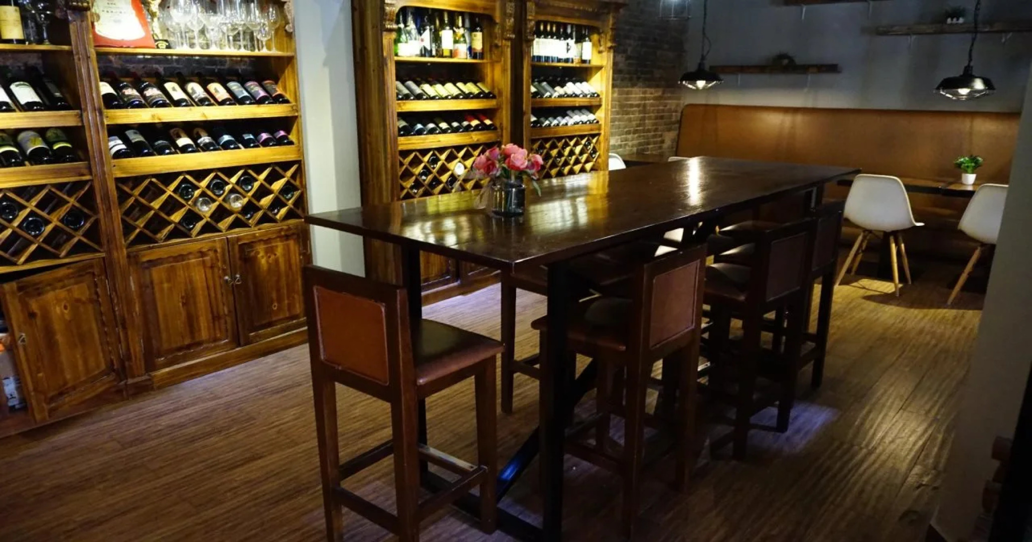 Fish Inn East Nanjing Road