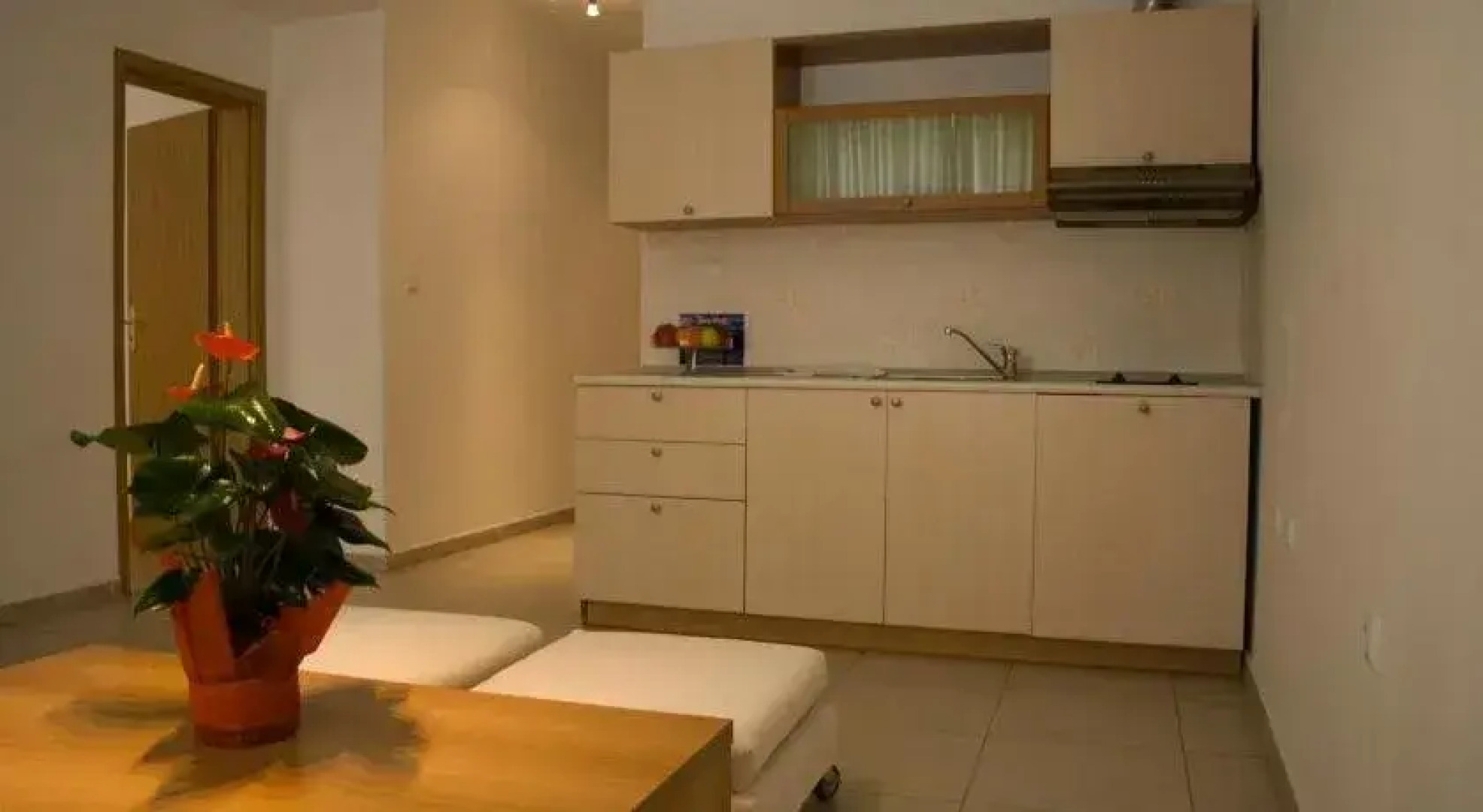 Sunny House Apart Hotel