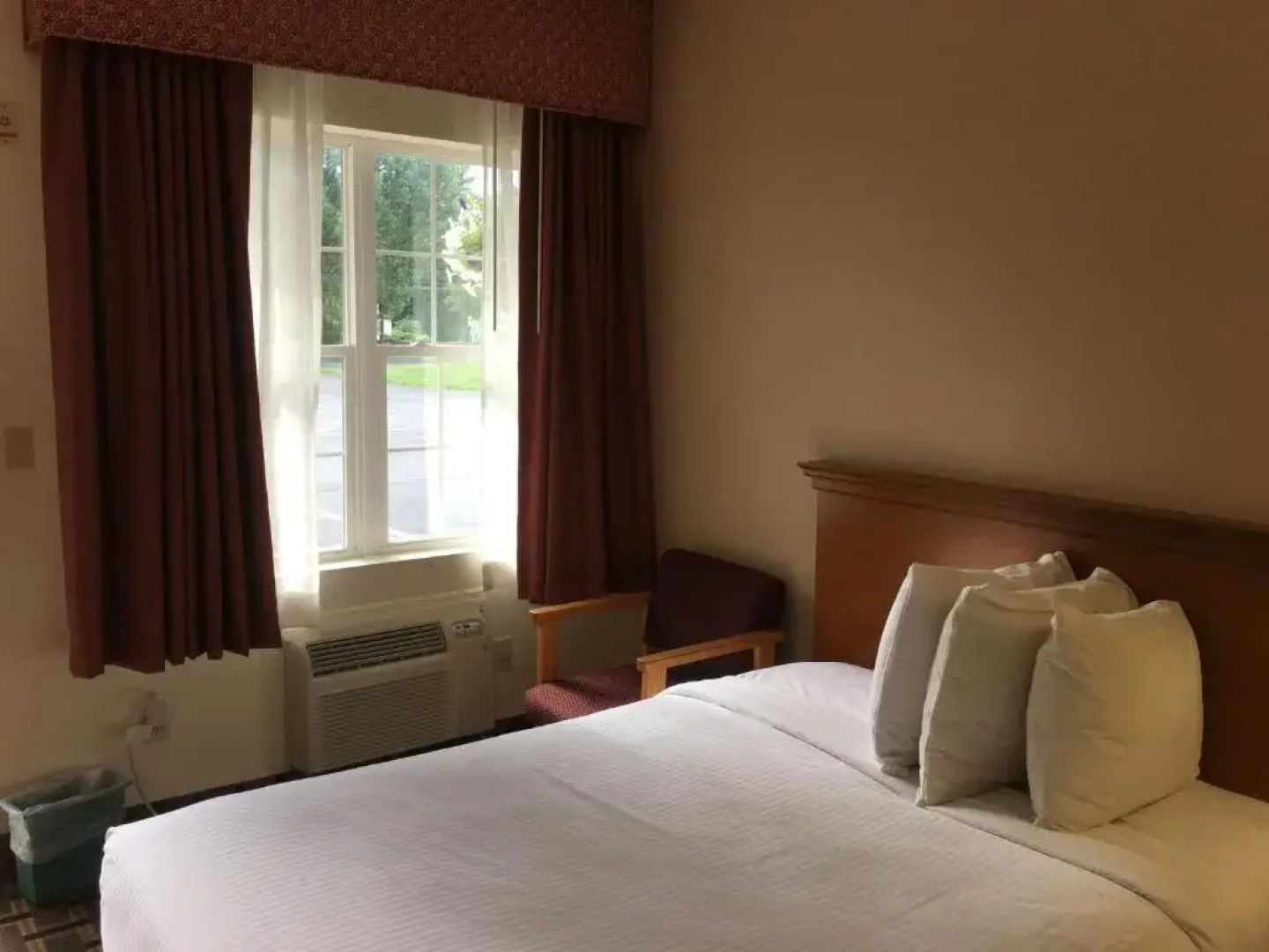 Red Carpet Inn and Suites Cooperstown