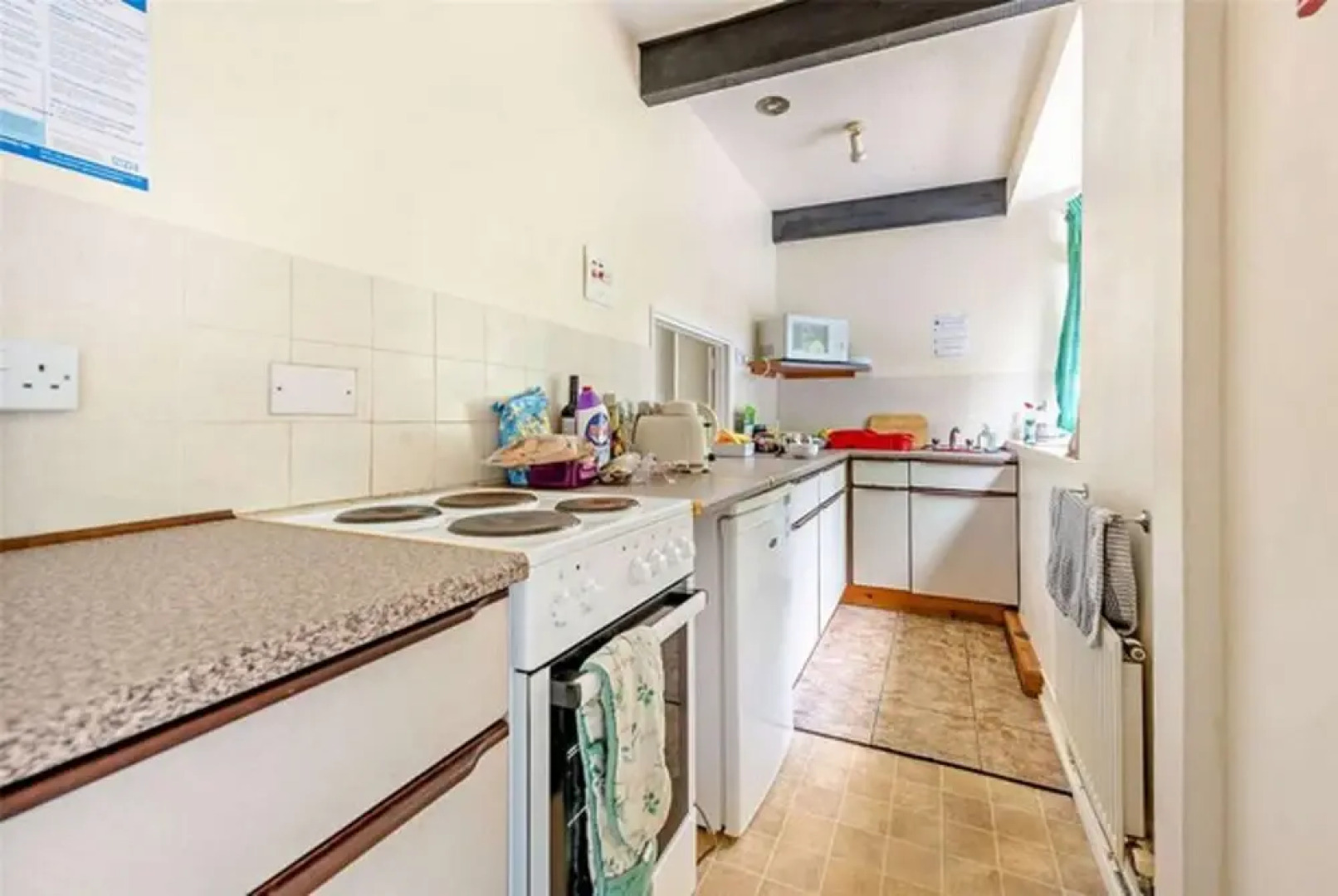 Charming 3-bed Cottage in Llandysul