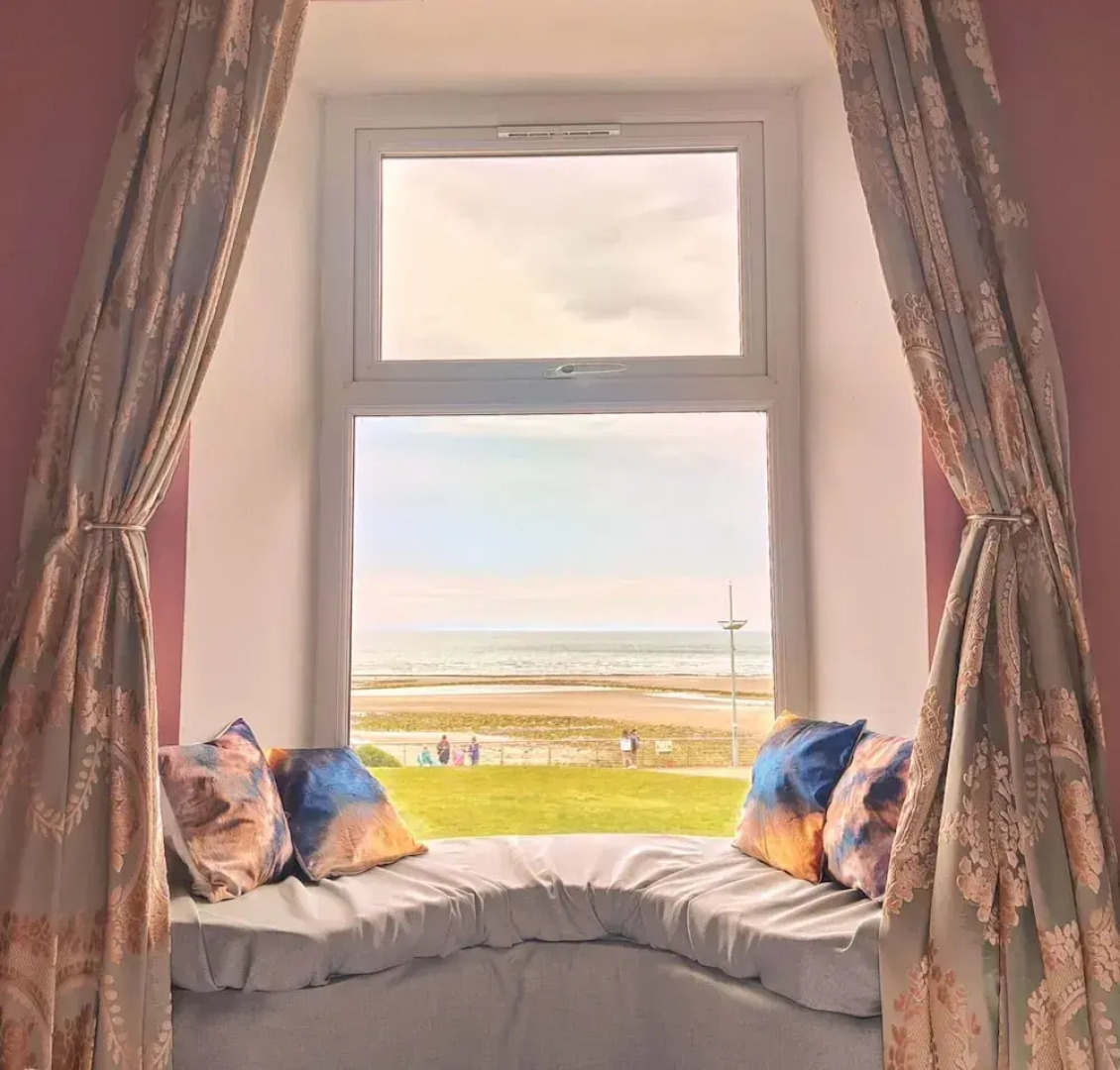 Mourne Mountain Art Apartments