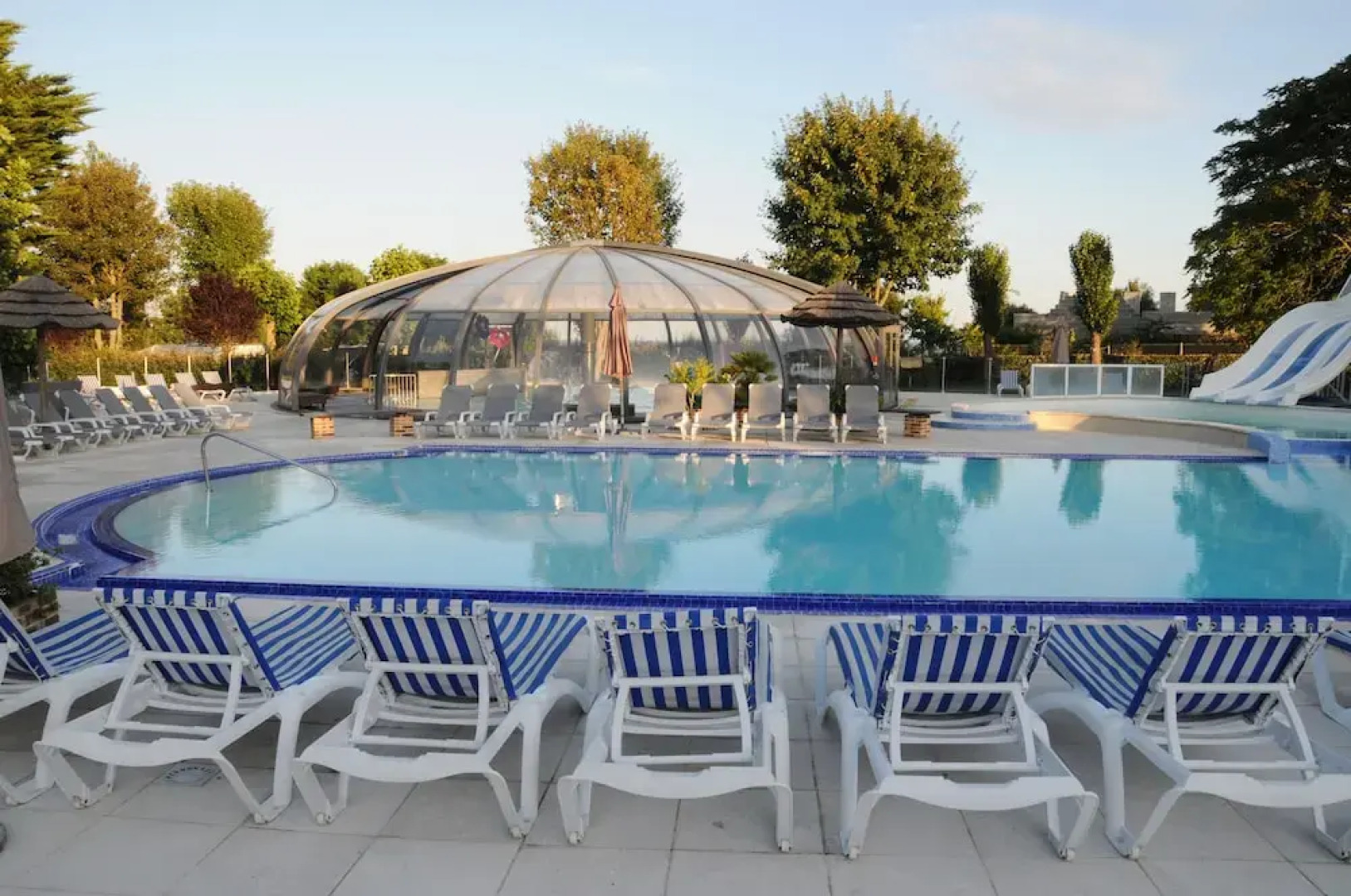 Camping Le Raguenes Plage