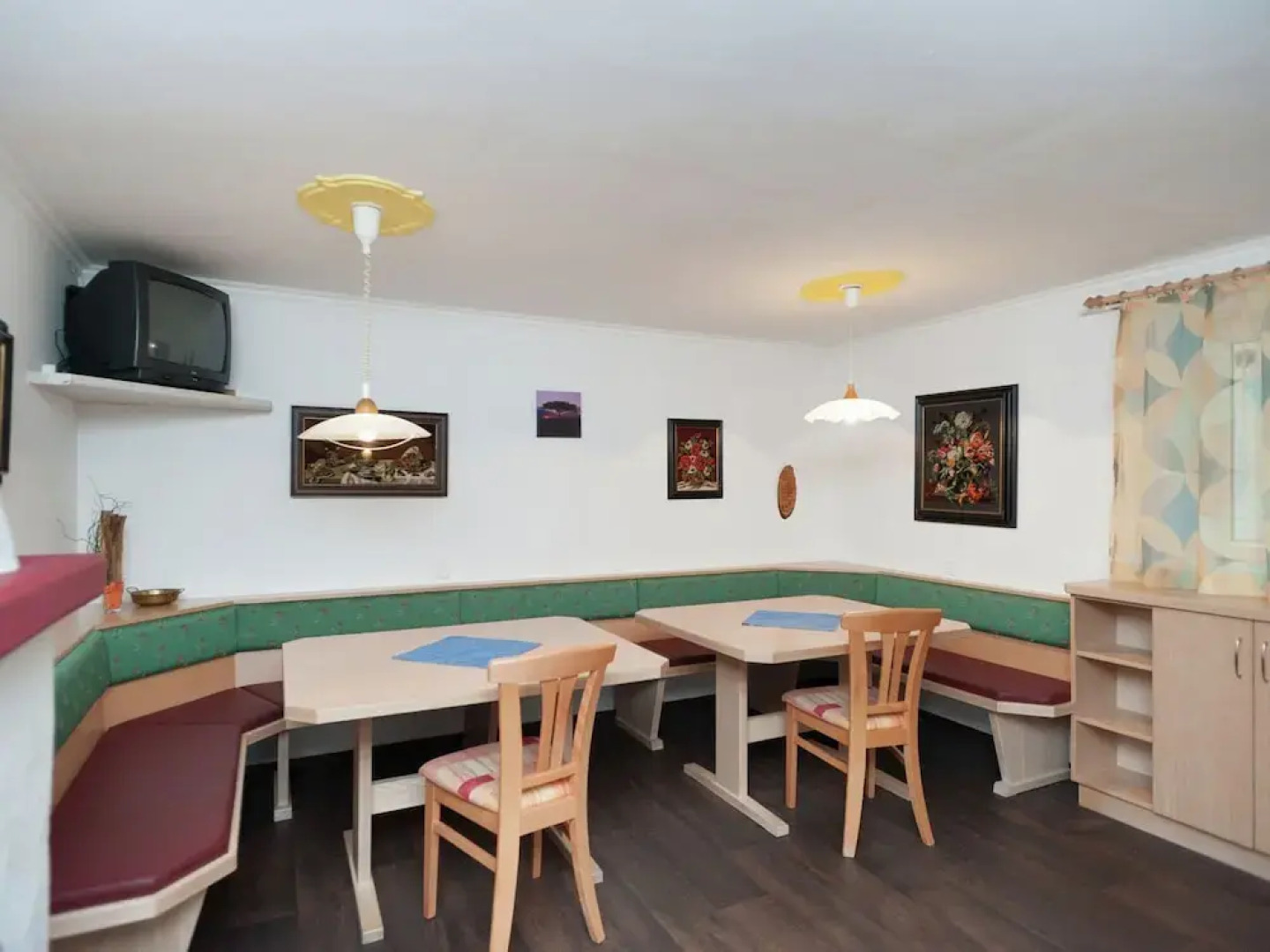 Spacious Holiday Home in Goldegg near Ski Lift