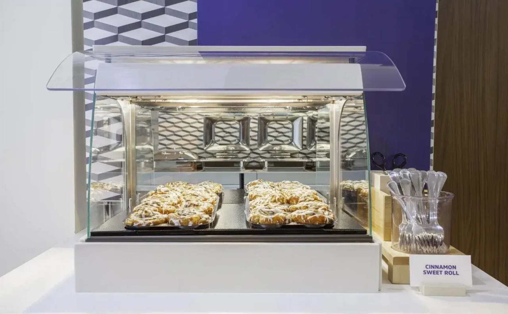 Holiday Inn Express & Suites Mississauga-Toronto Southwest by IHG