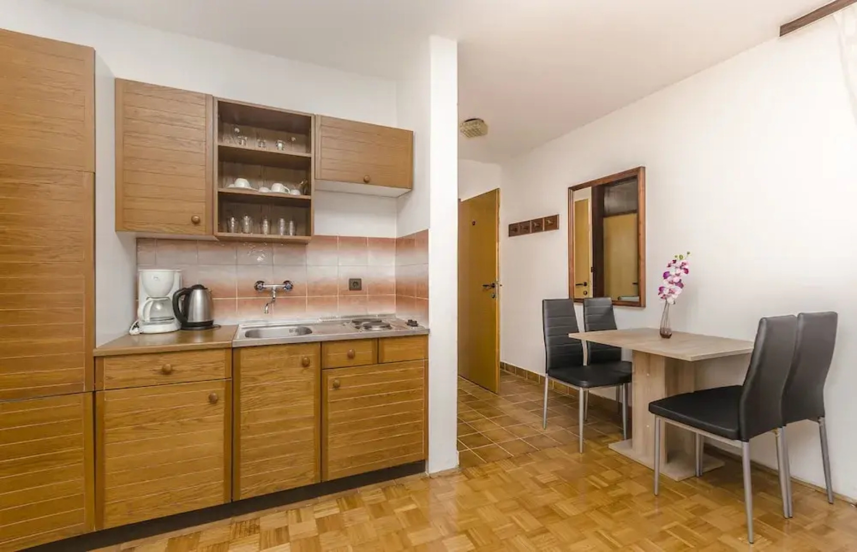 Apartments Little spring