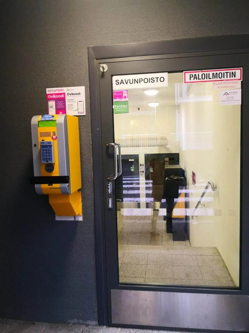 Charming Pine View Apartment