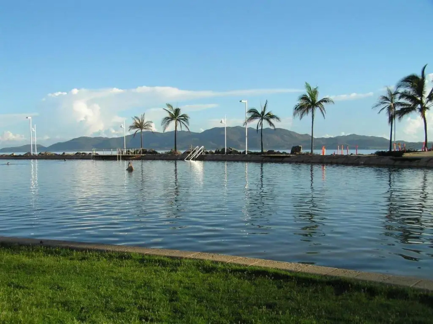 Civic Guest House - Hostel