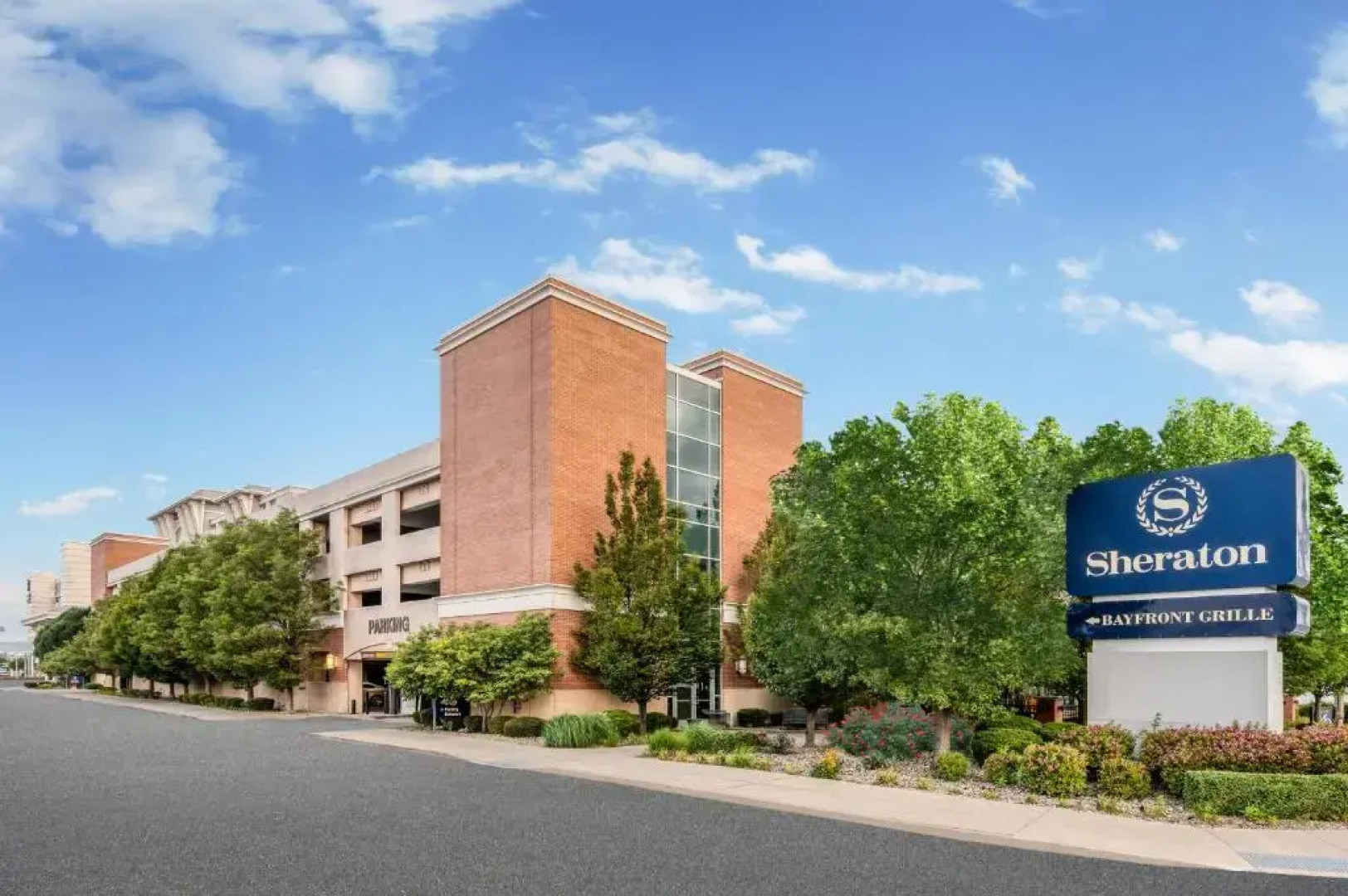 Sheraton Erie Bayfront Hotel