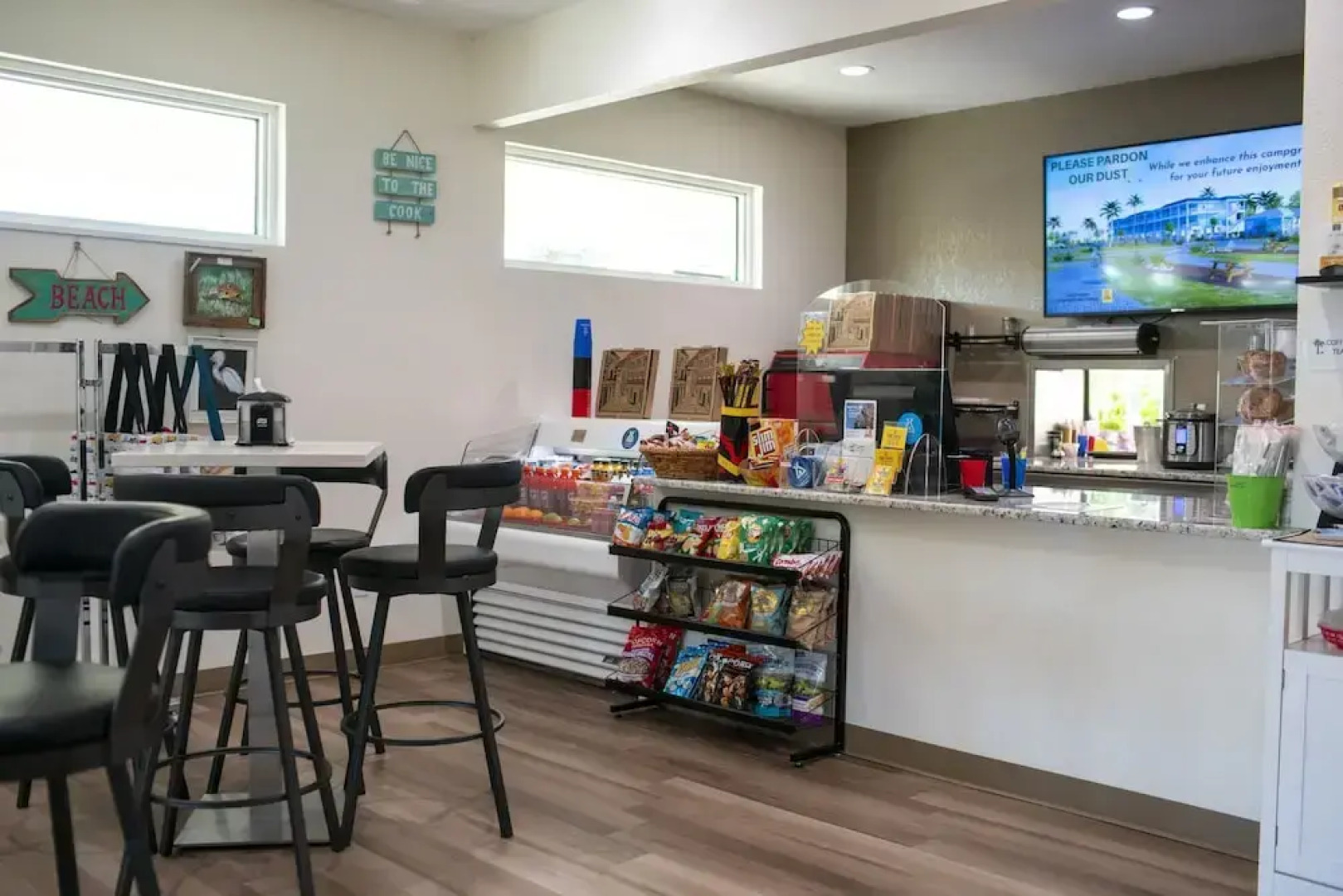 Sugarloaf Key Hotel at KOA Resort