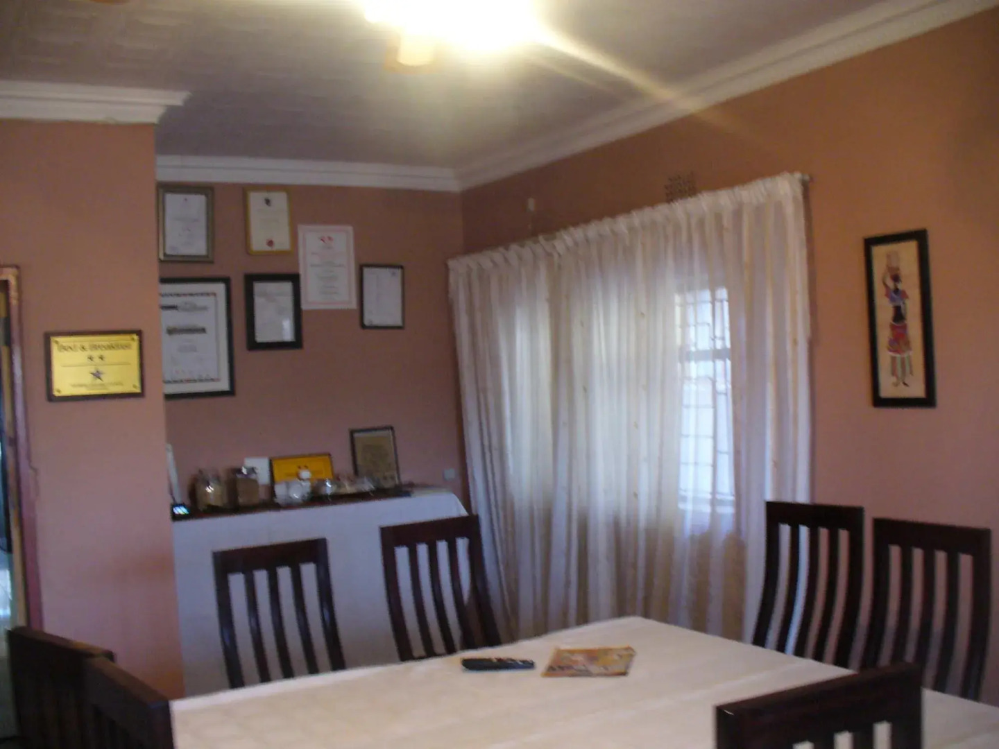 Flossie’s Bed and Breakfast