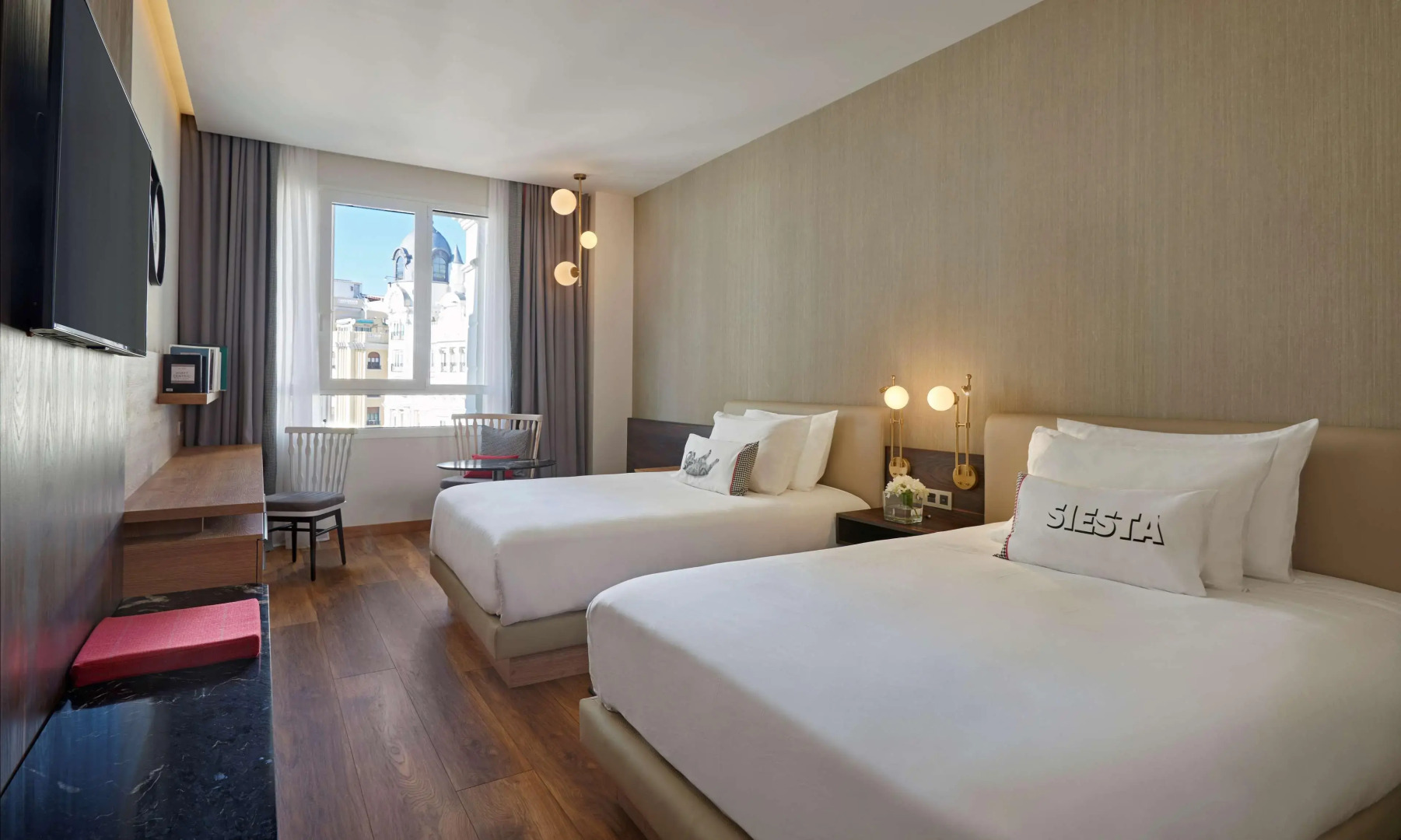 Отель Hyatt Centric Gran Via Madrid
