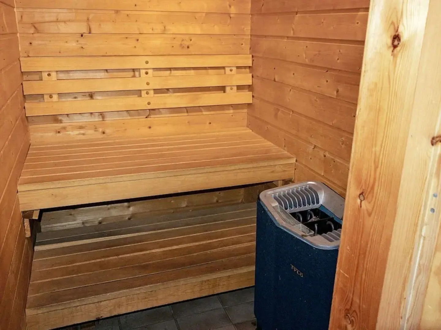 6 Person Holiday Home in Vikersund