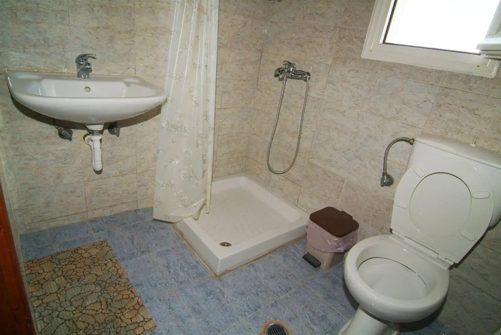 Chrysanthy Apartments