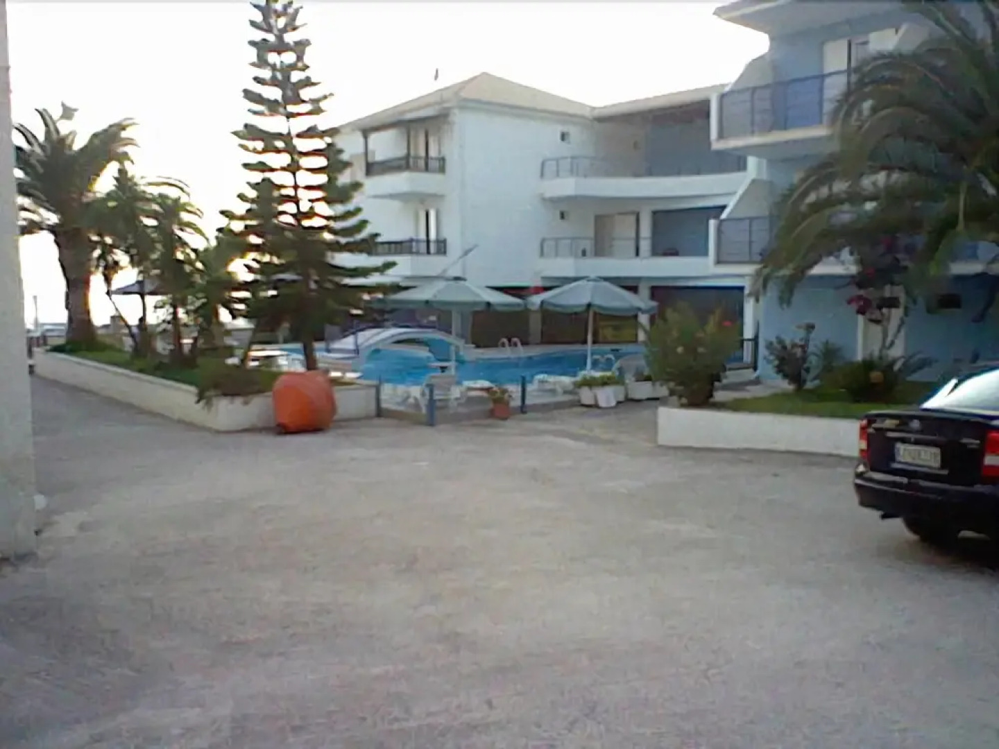 Vrachos Beach Hotel