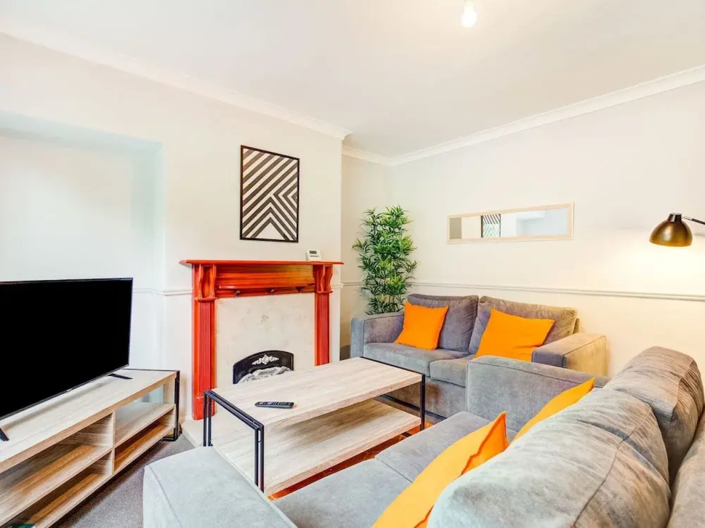 Graceful Apartment in Greenock near Newark Castle