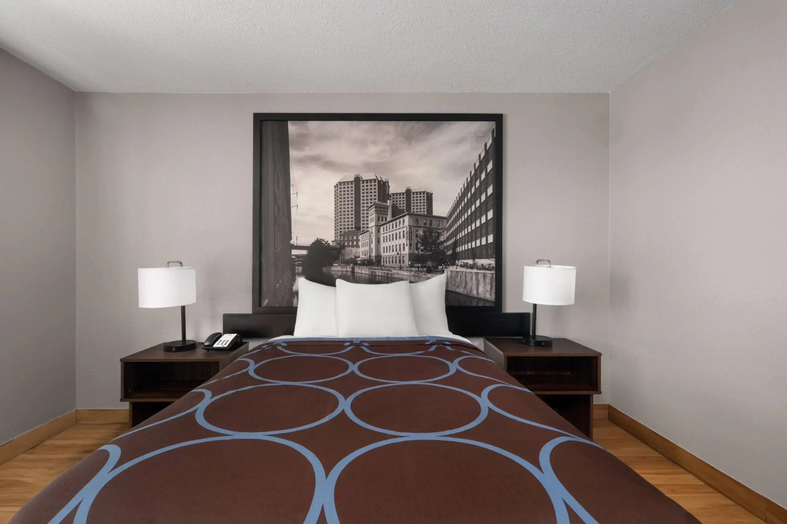 Super 8 By Wyndham Farmville