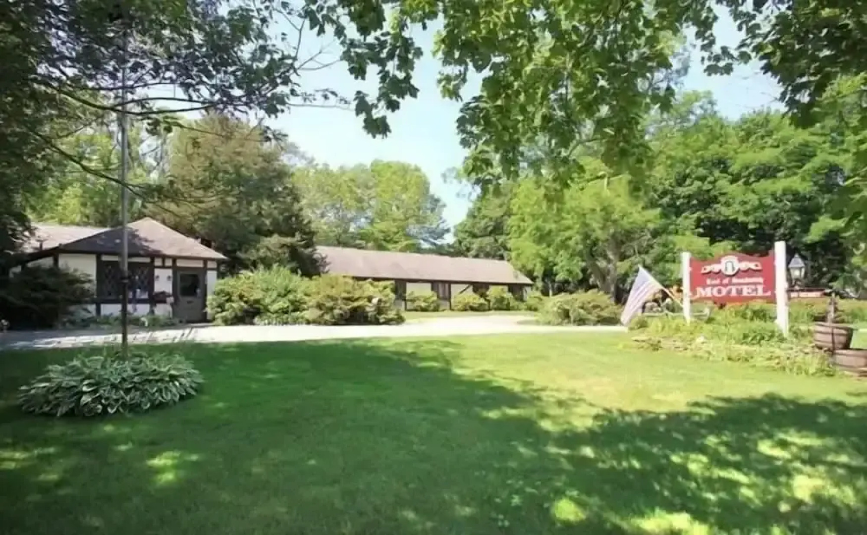 The Earl of Sandwich Motel