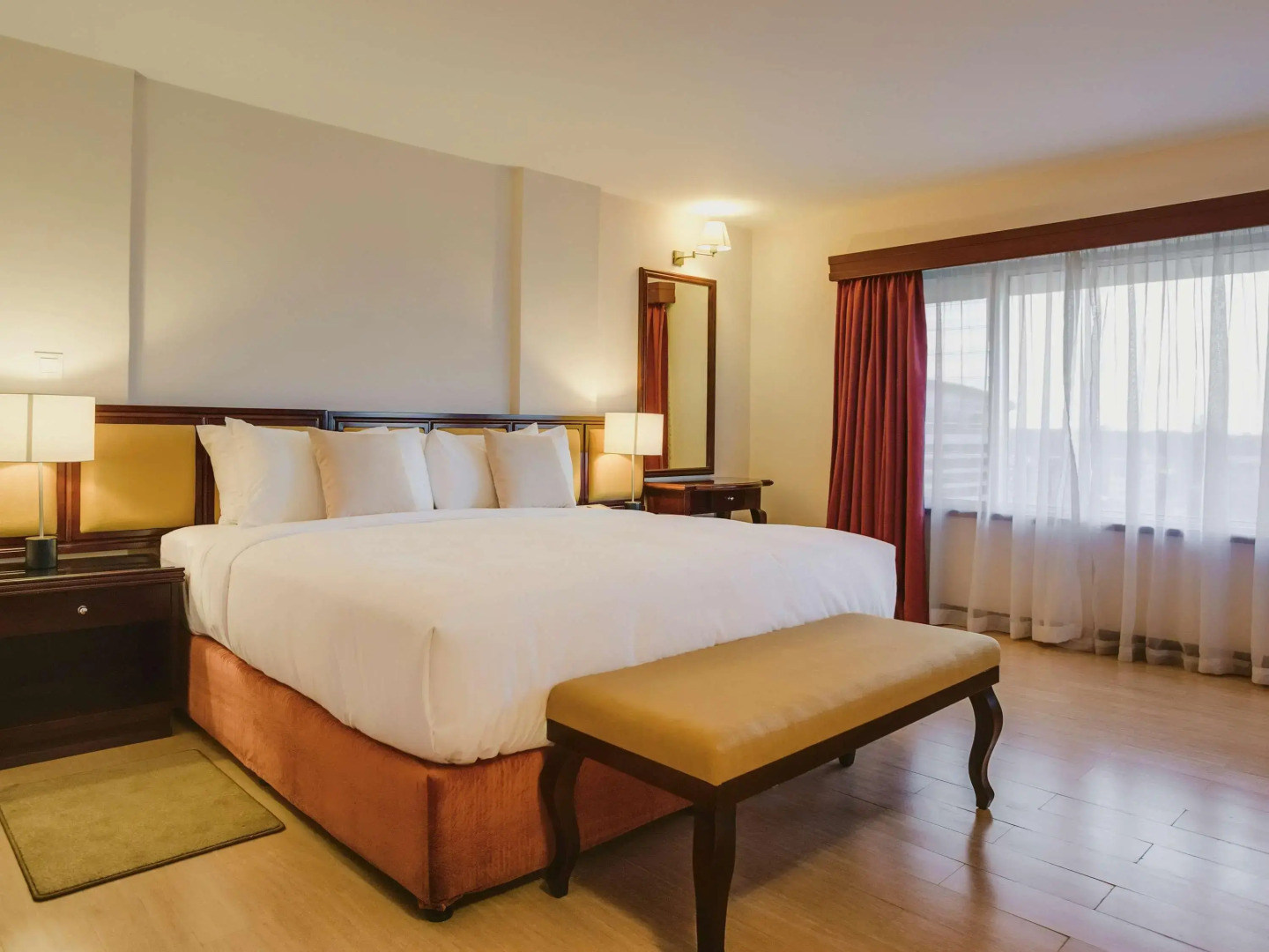 Отель Mövenpick Hotel & Residences Nairobi