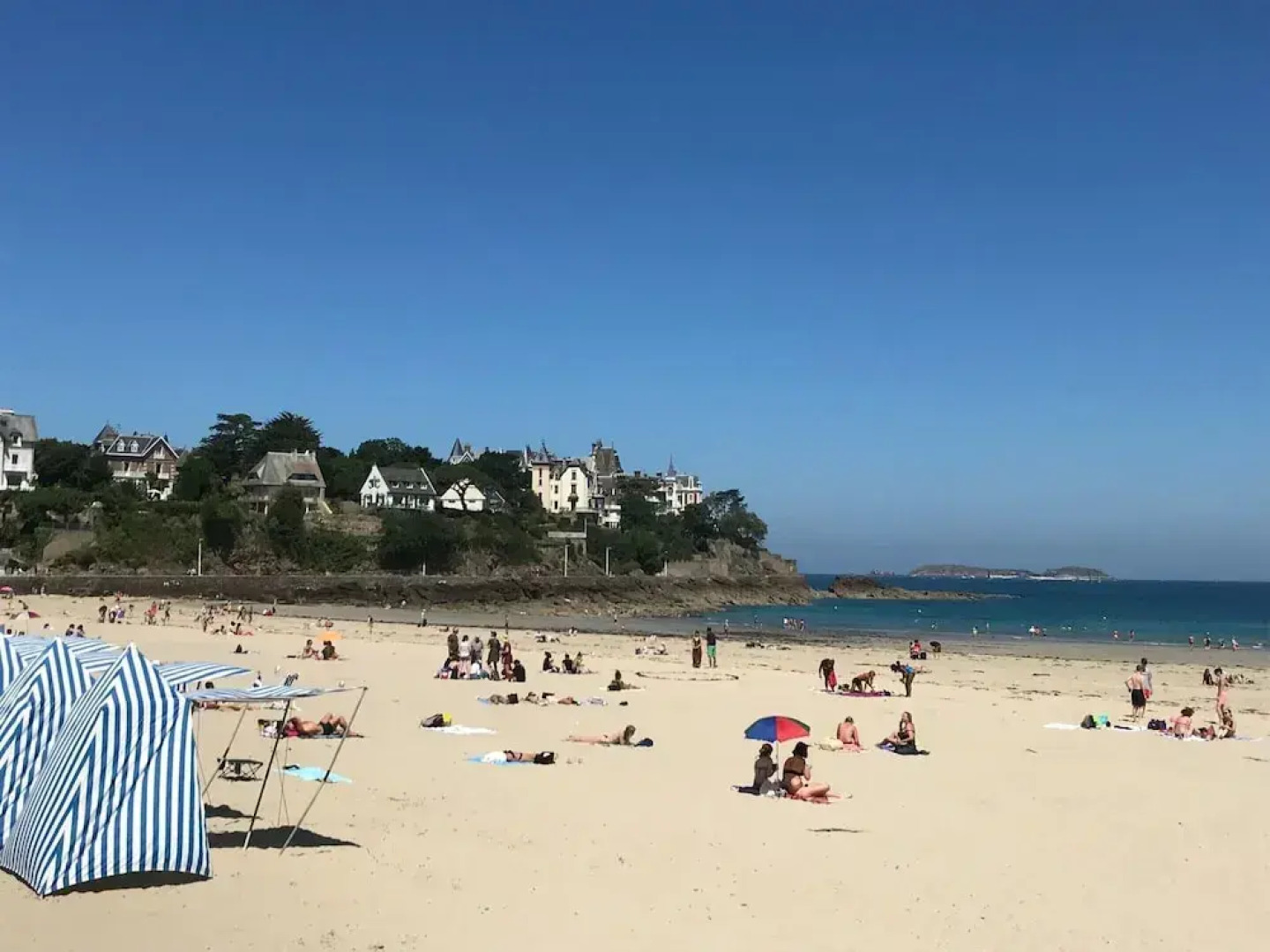 Quiet Duplex Apartment in St Briac sur Mer