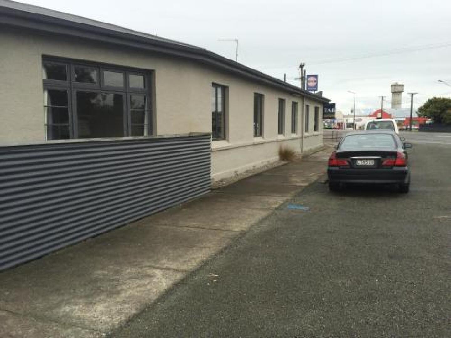 Winton Commercial Hotel