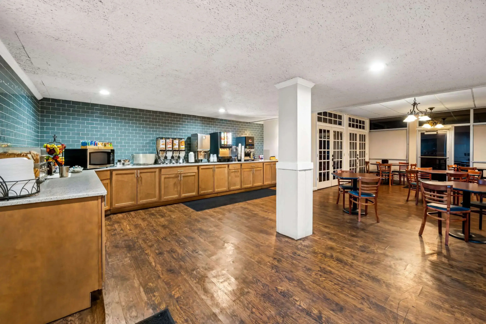 Days Inn by Wyndham Dubuque