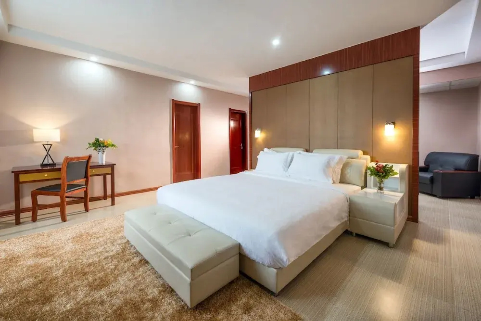 The Farmington Hotel