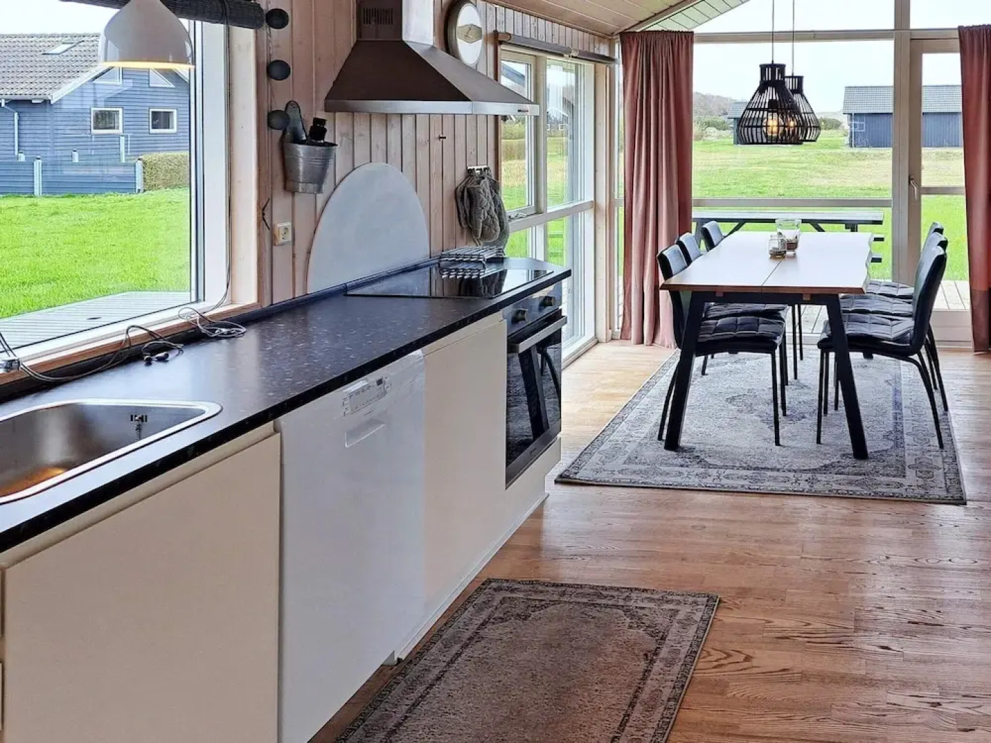 Spacious Holiday Home in Storvorde near Sea