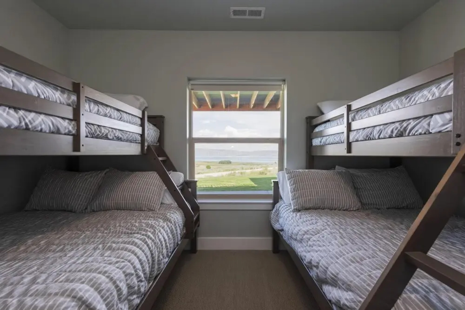 Lotus Lodge With Bear Lake Luxury Rentals