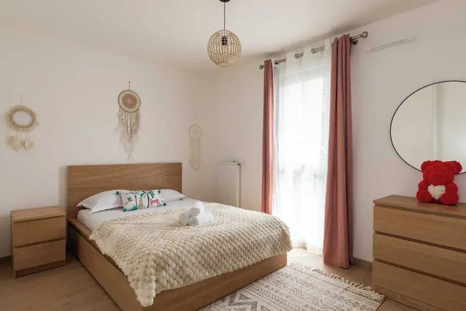 Charming Apartment 2br/4p - Near to Lyon