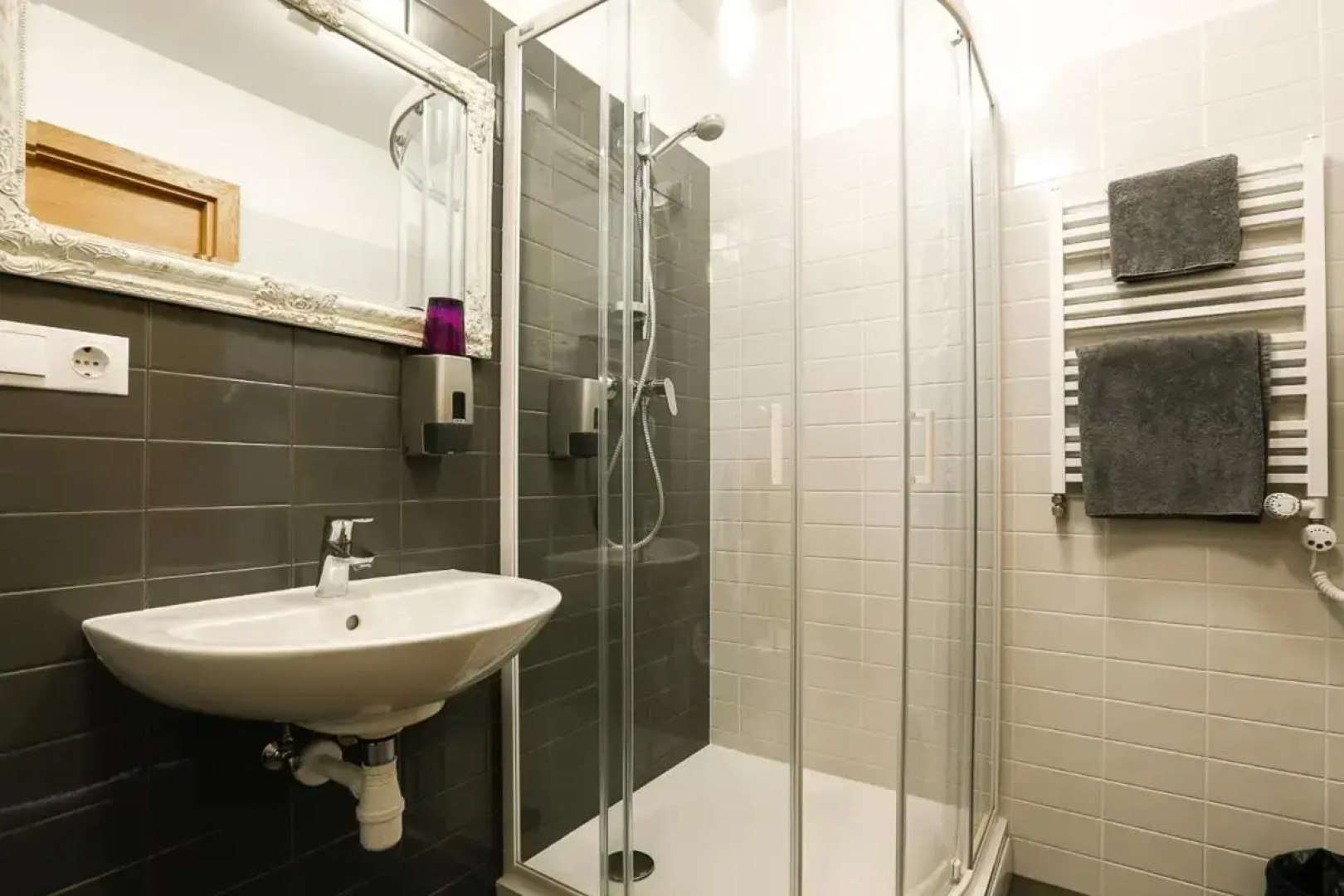 Restaurant & Hotel Klidzina