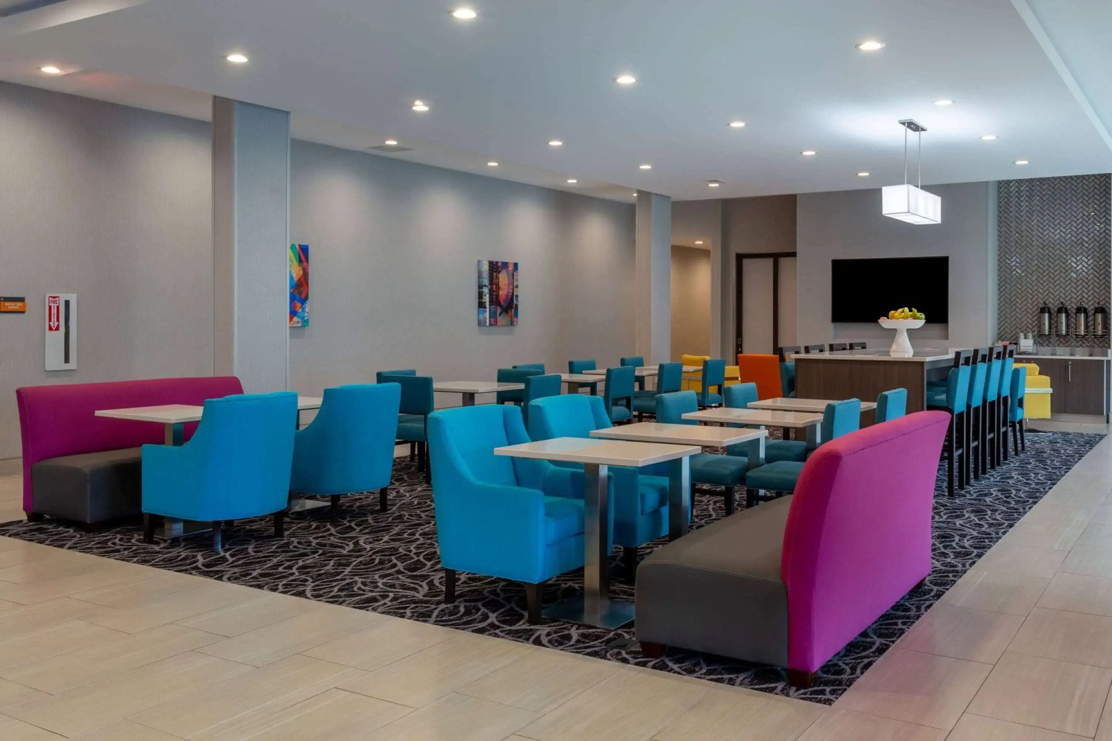 La Quinta Inn & Suites by Wyndham Shorewood