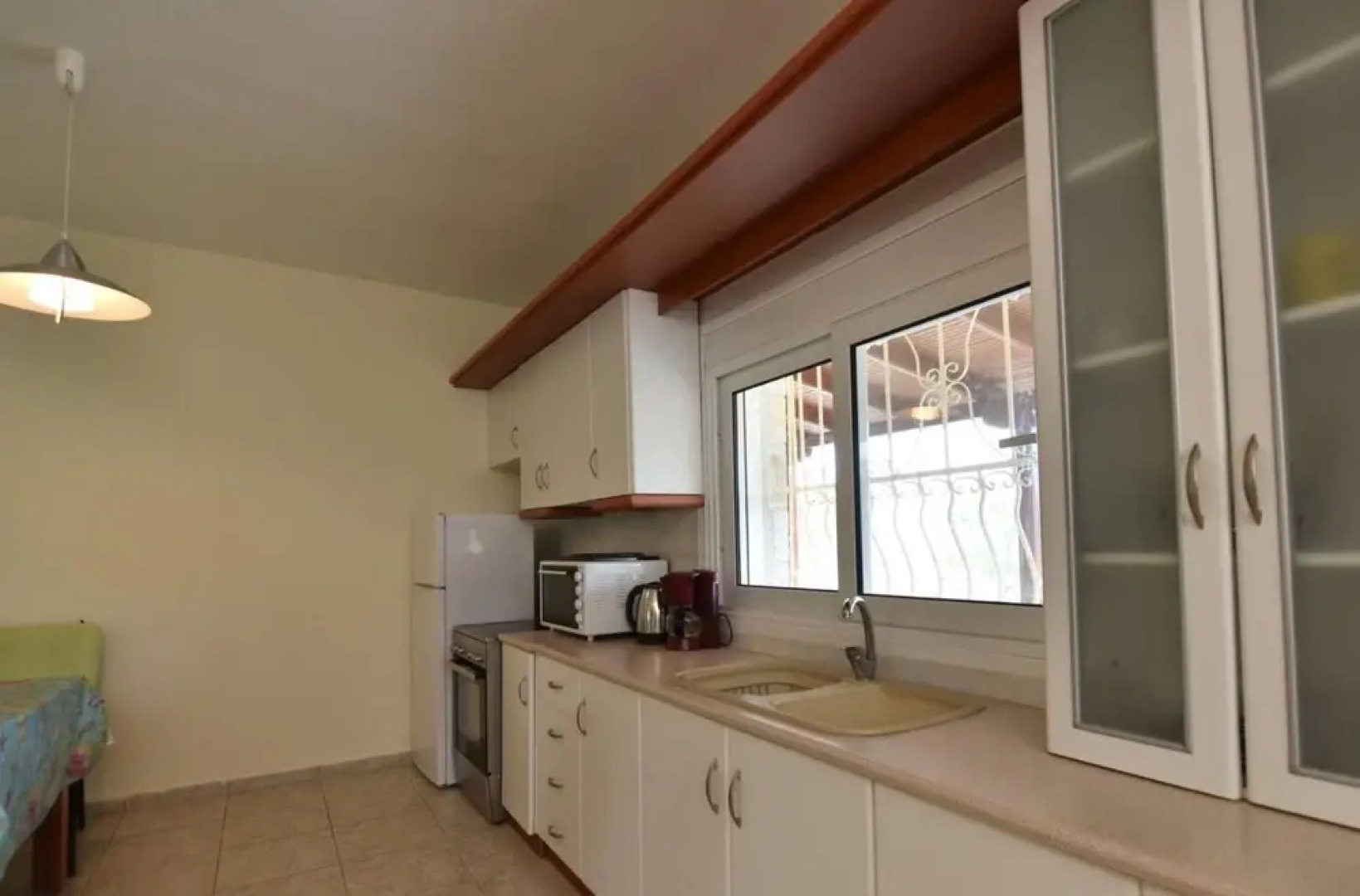 Svetlana s Family Right House by Travelpro S