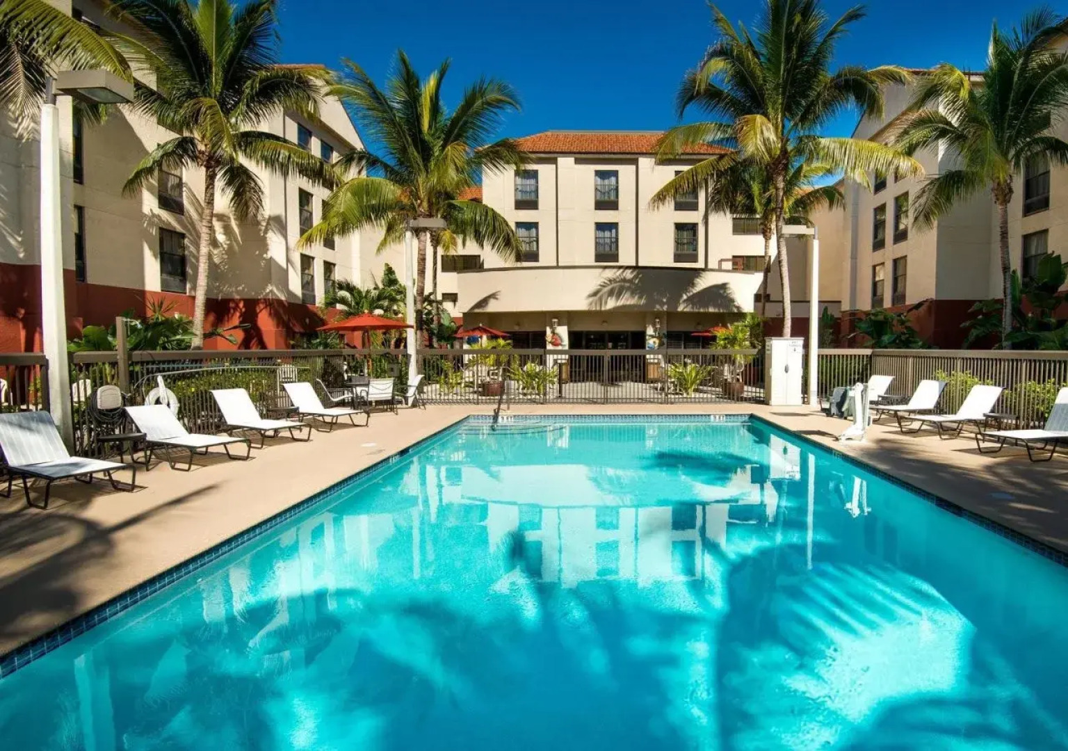 Hampton Inn & Suites Fort Myers Beach/Sanibel Gateway