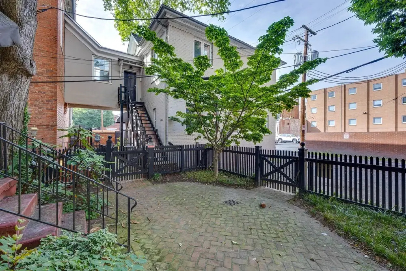 Charming Richmond Retreat Near Riverside Park!