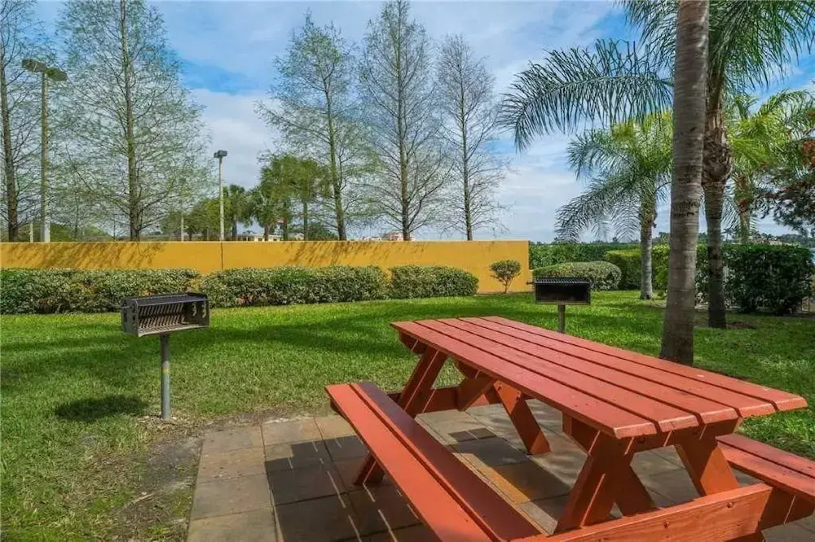 203 - Palms of Treasure Island