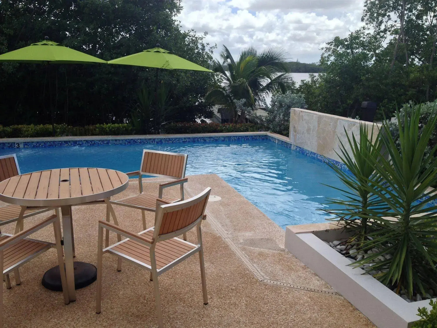 Numero Uno Piñones Short Term Rental